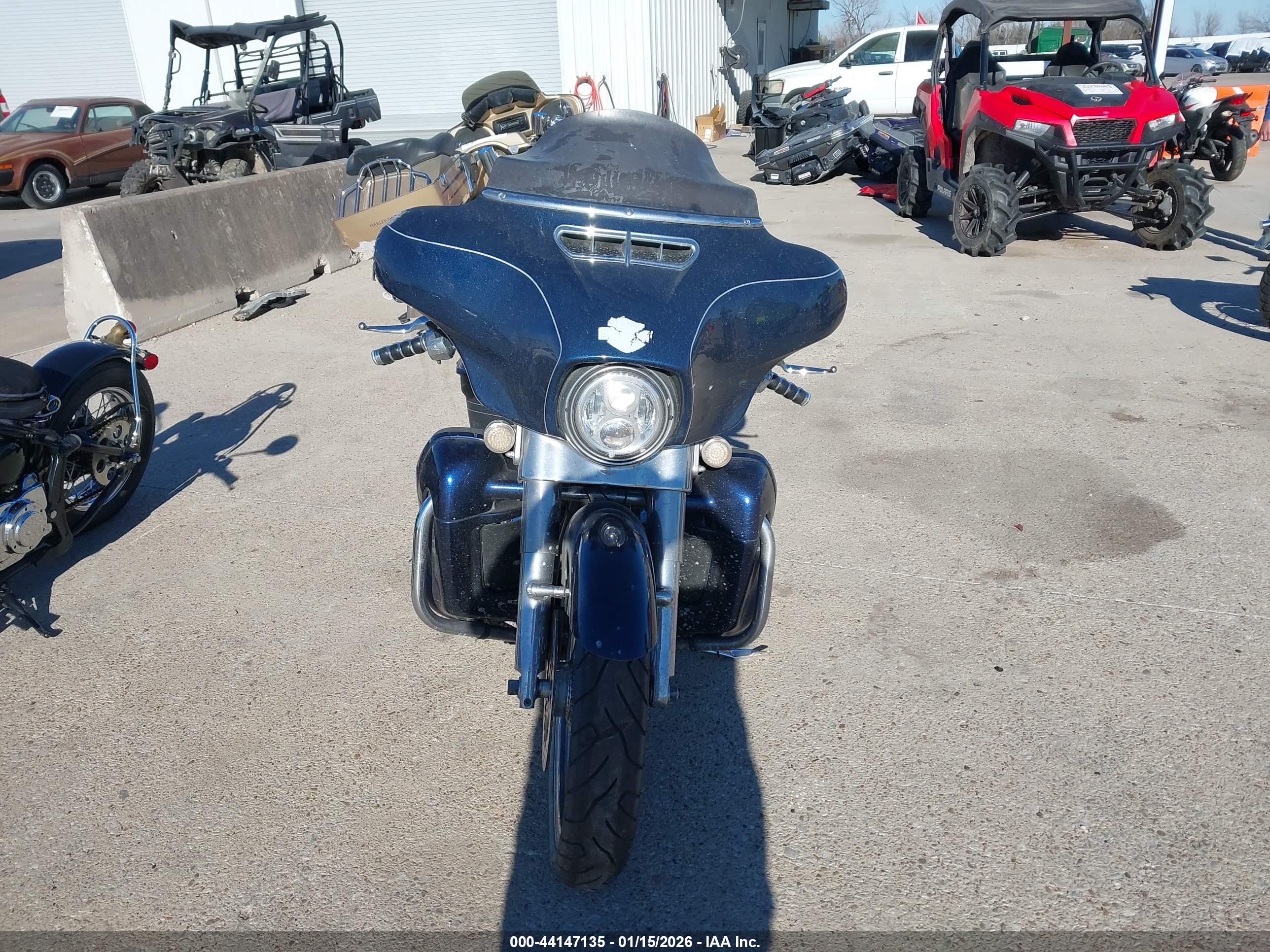 HARLEY-DAVIDSON FLHX image 5