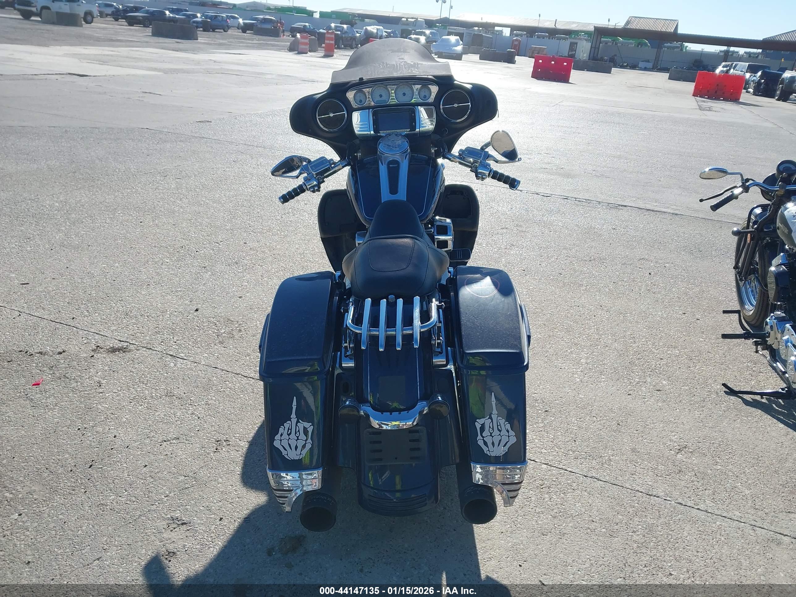 HARLEY-DAVIDSON FLHX image 6