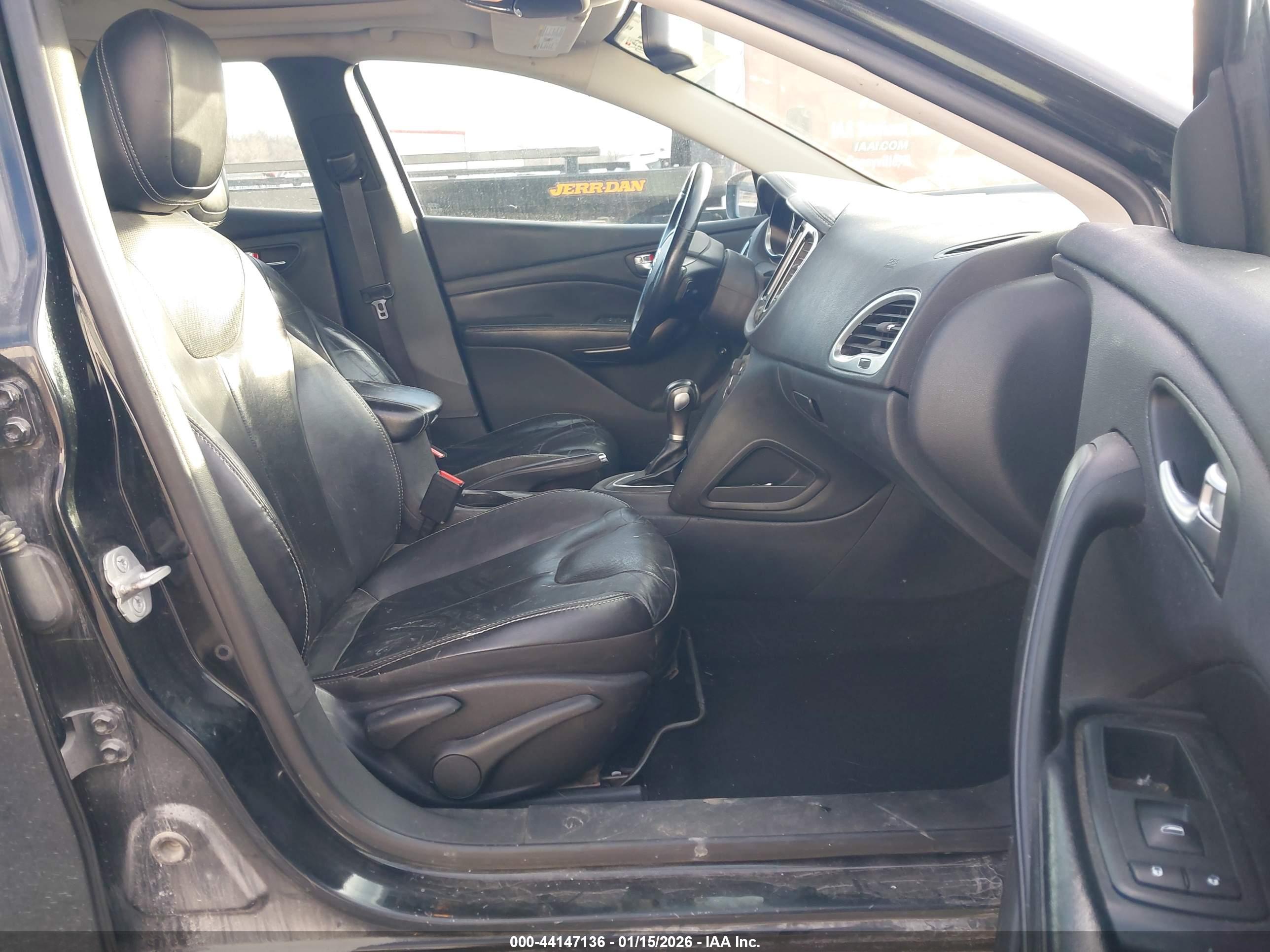 DODGE DART image 5
