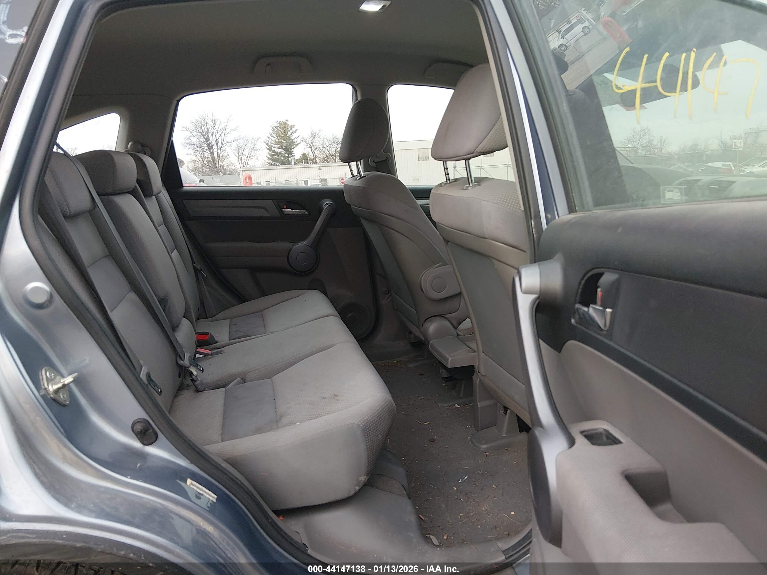 HONDA CR-V image 8