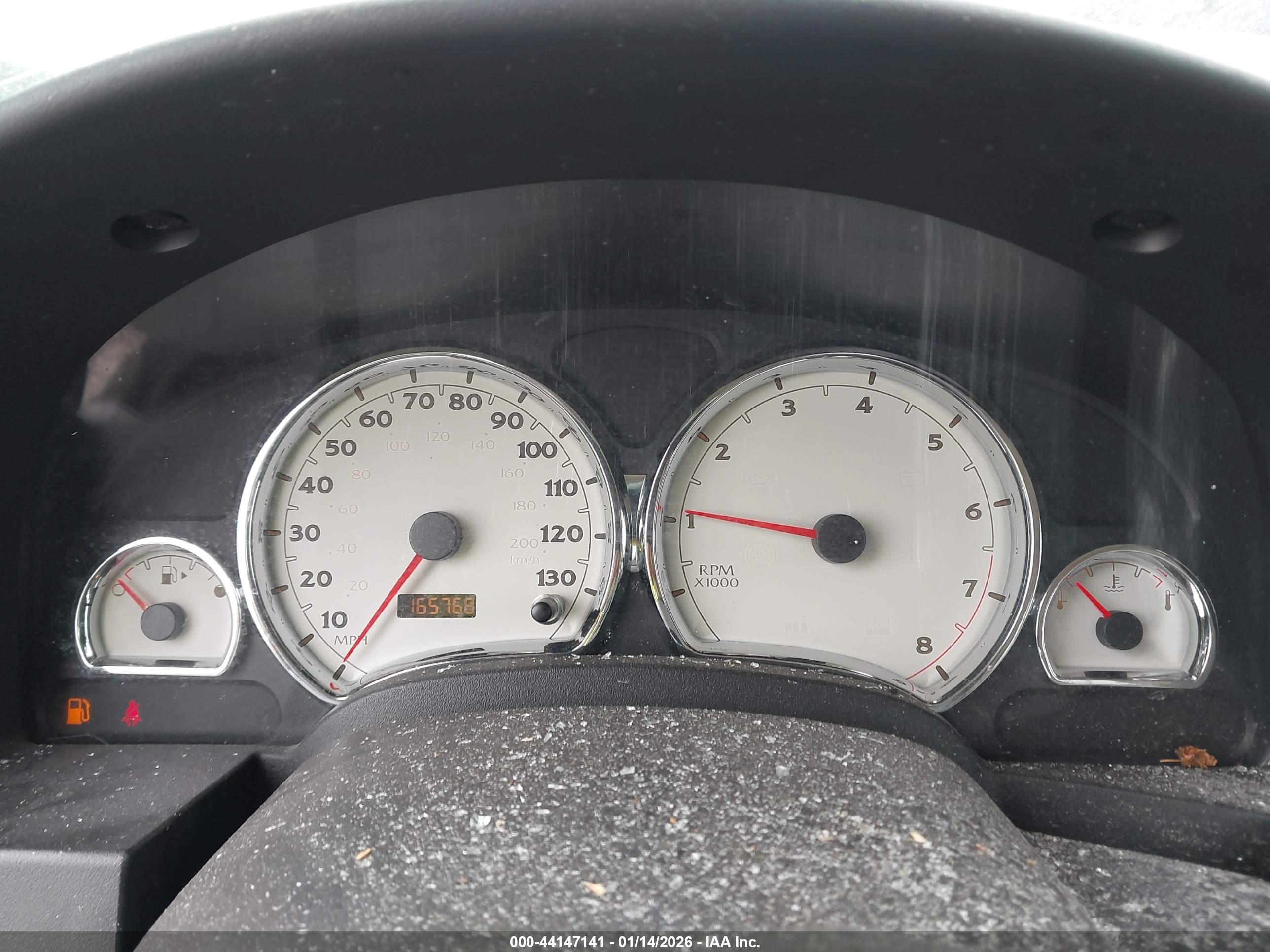 SATURN VUE image 7