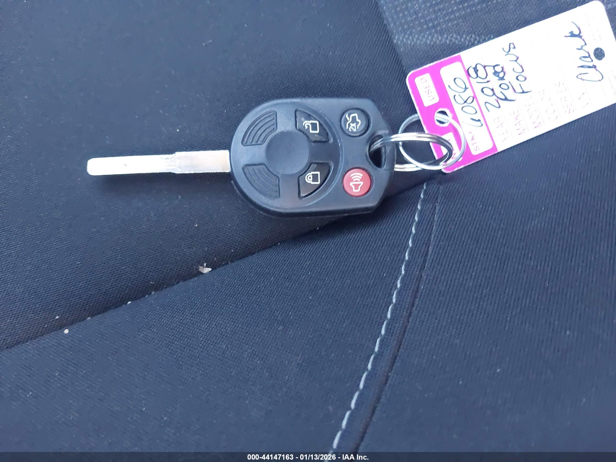 FORD FOCUS image 11