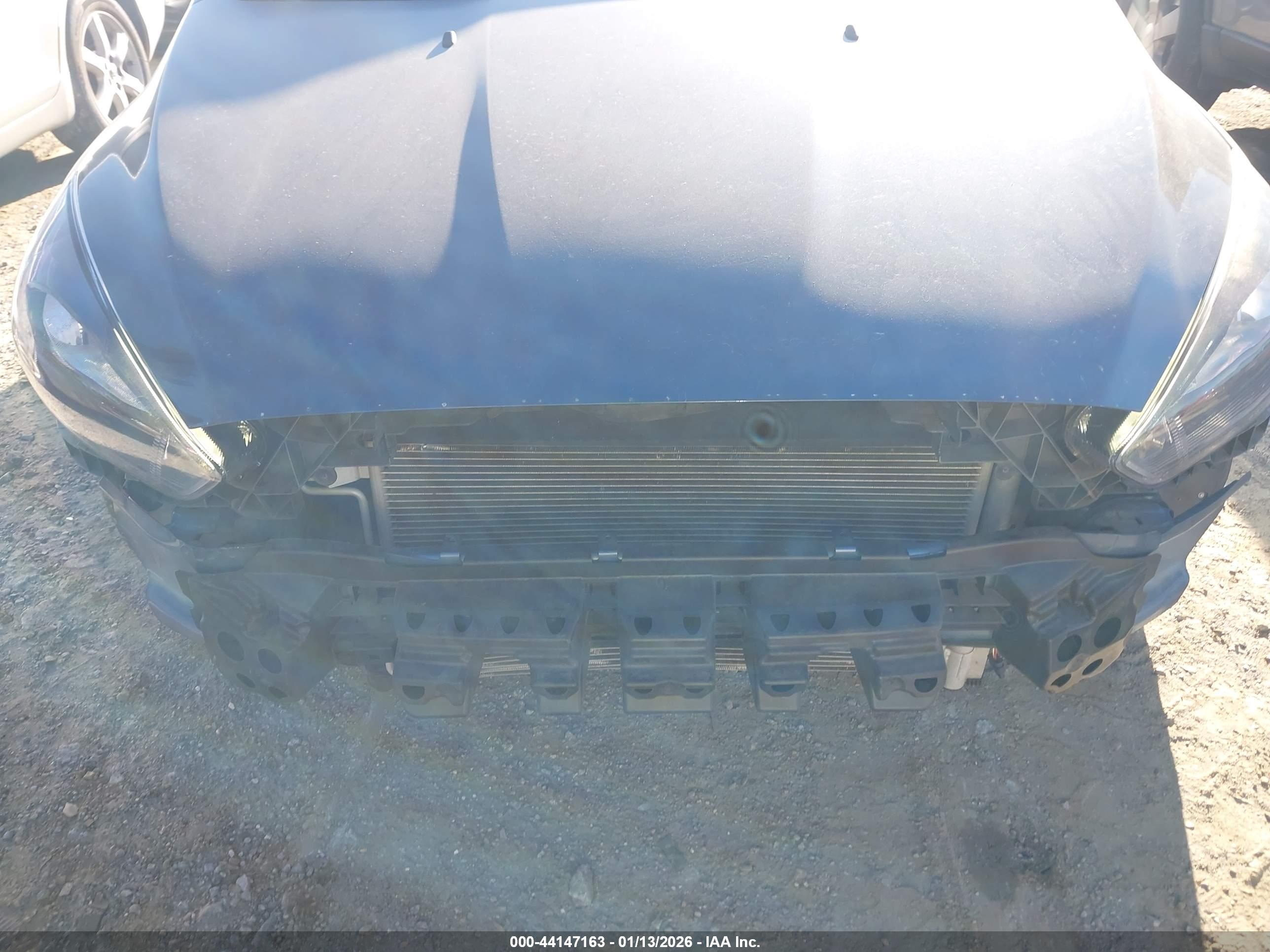 FORD FOCUS image 6