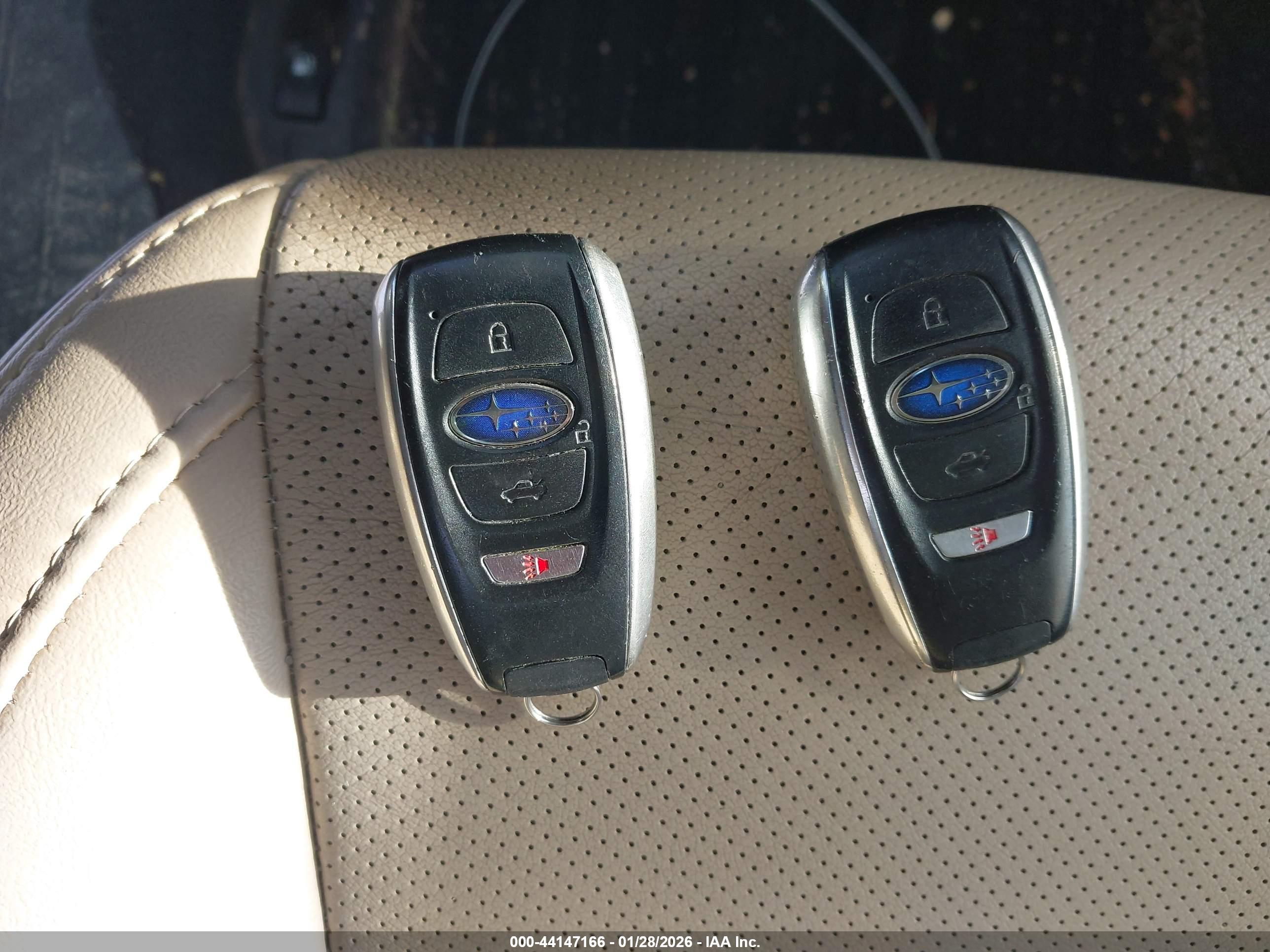 SUBARU OUTBACK image 11