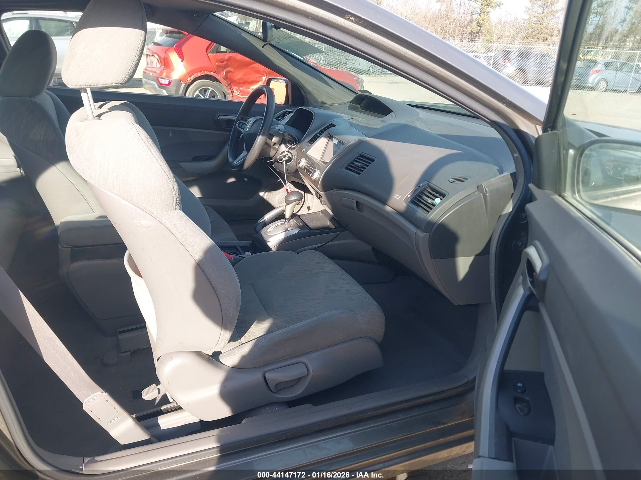 HONDA CIVIC image 5
