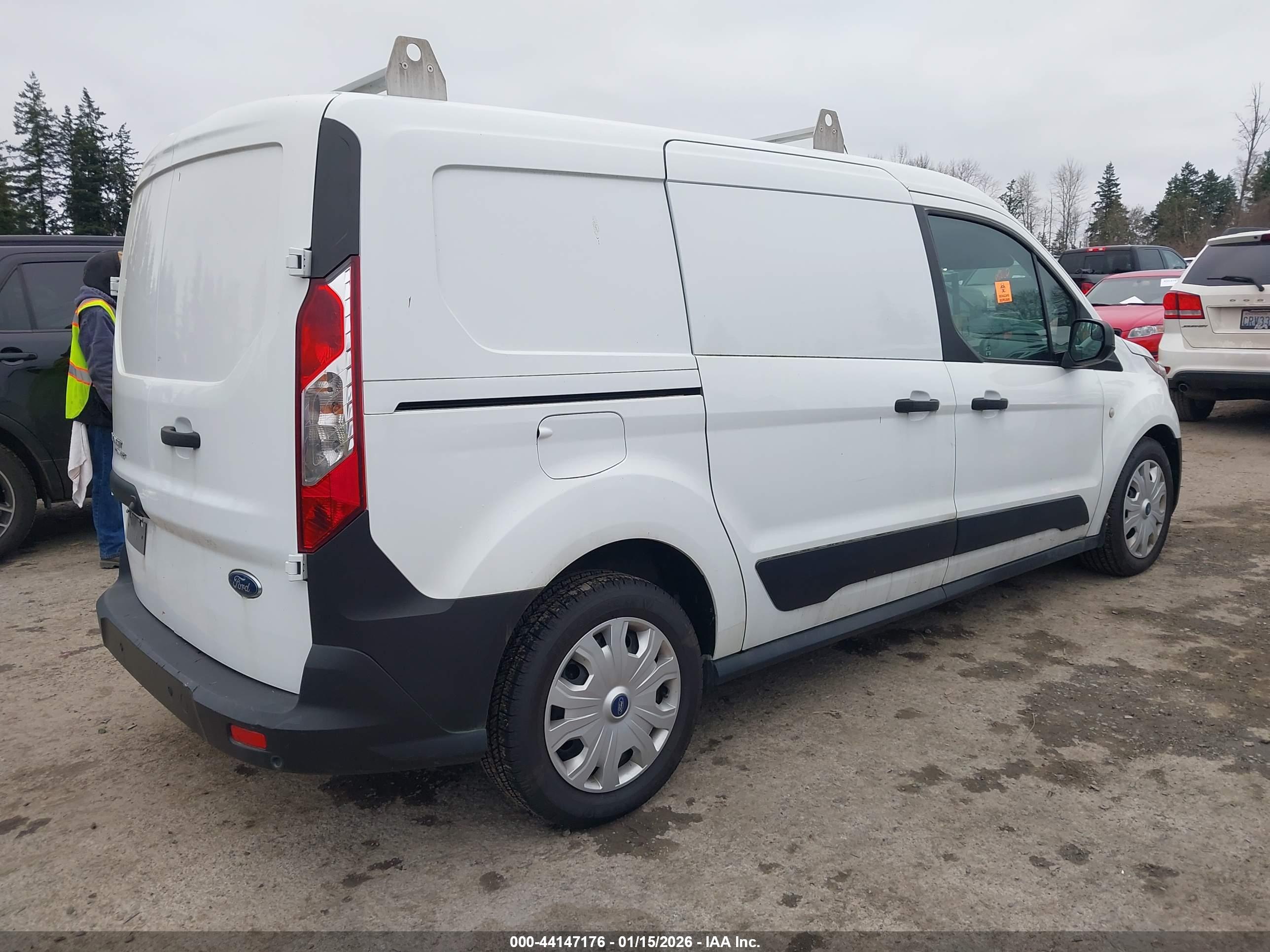 FORD TRANSIT image 4