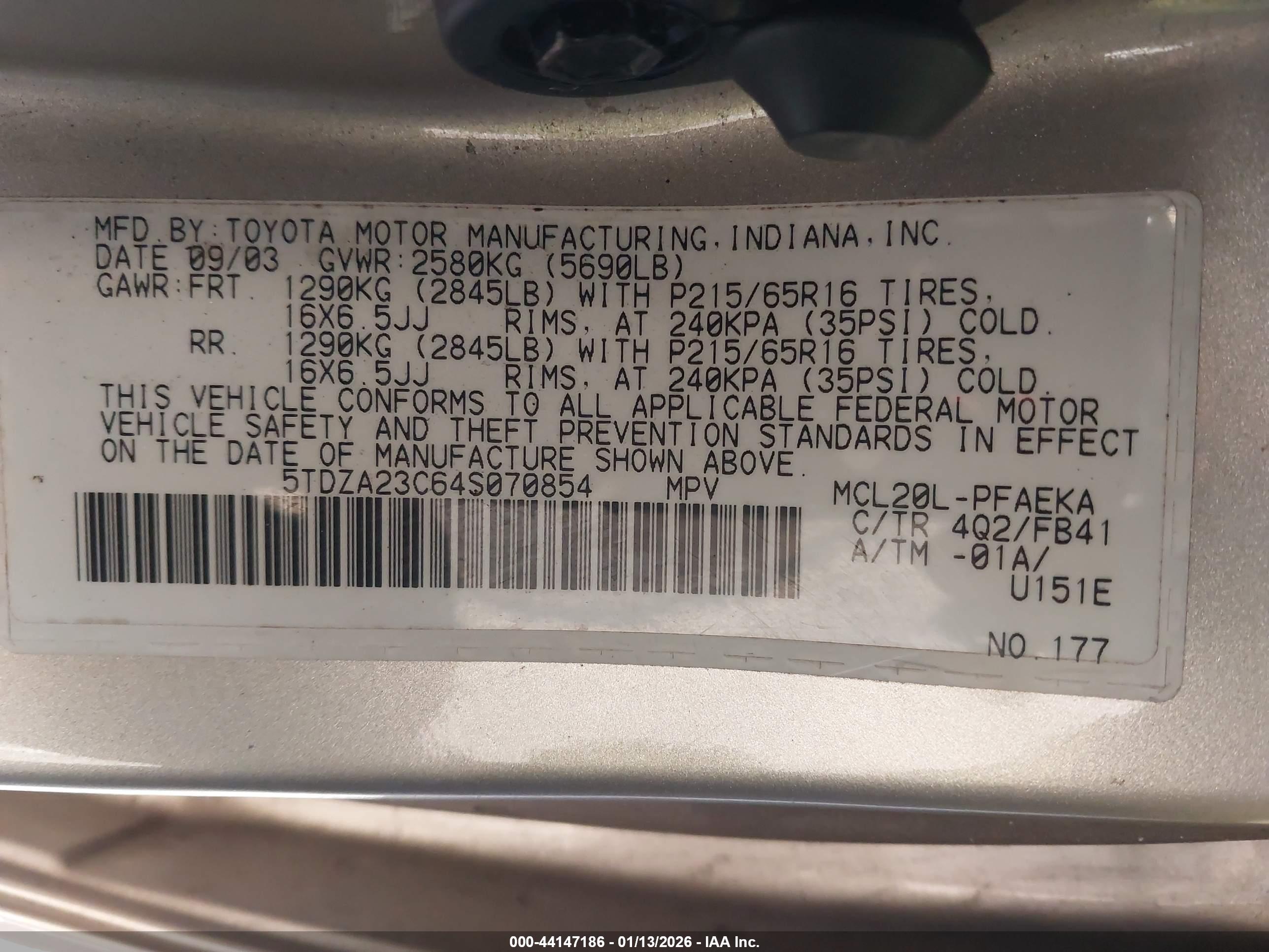 TOYOTA SIENNA image 9
