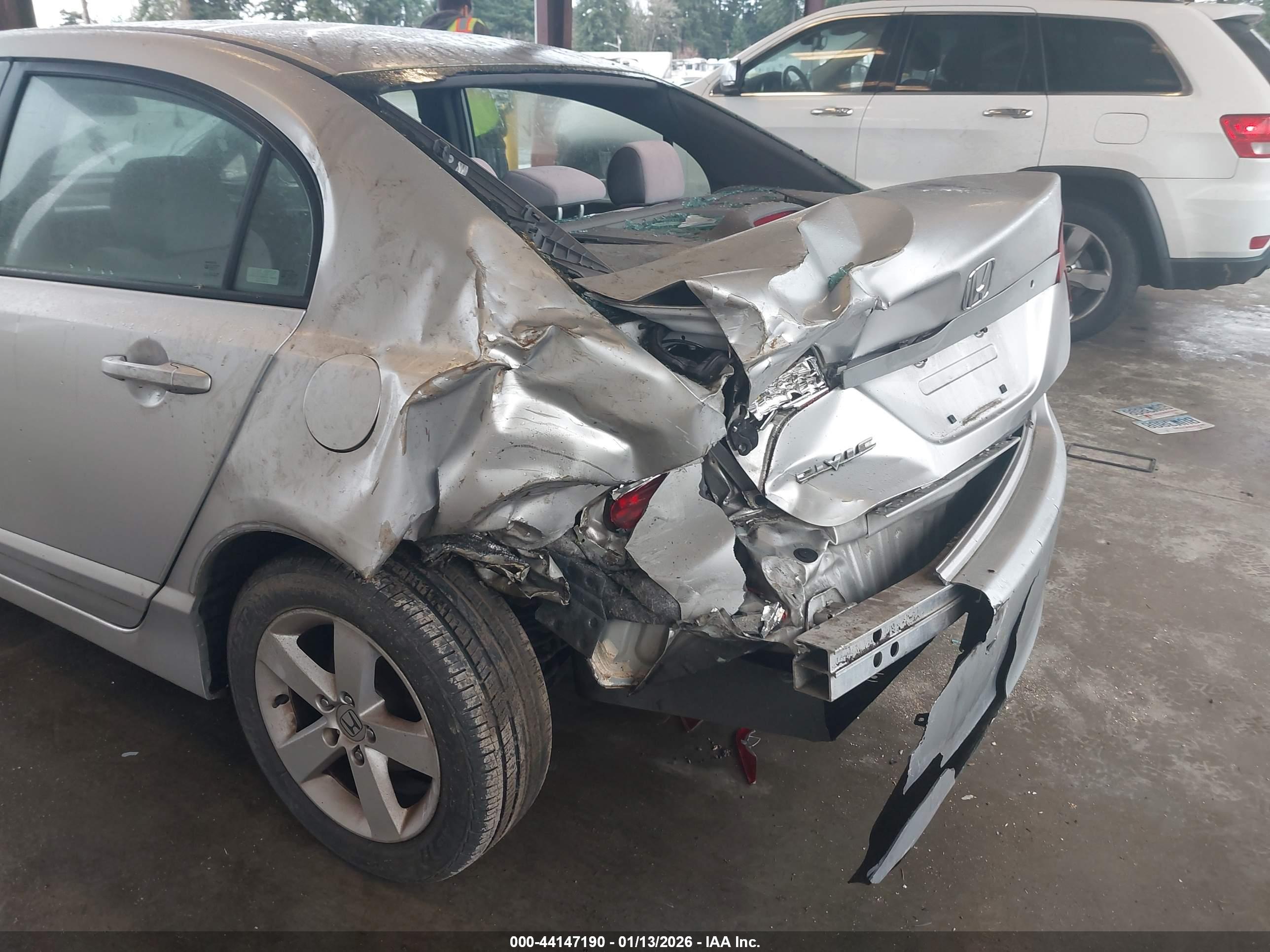 HONDA CIVIC image 6