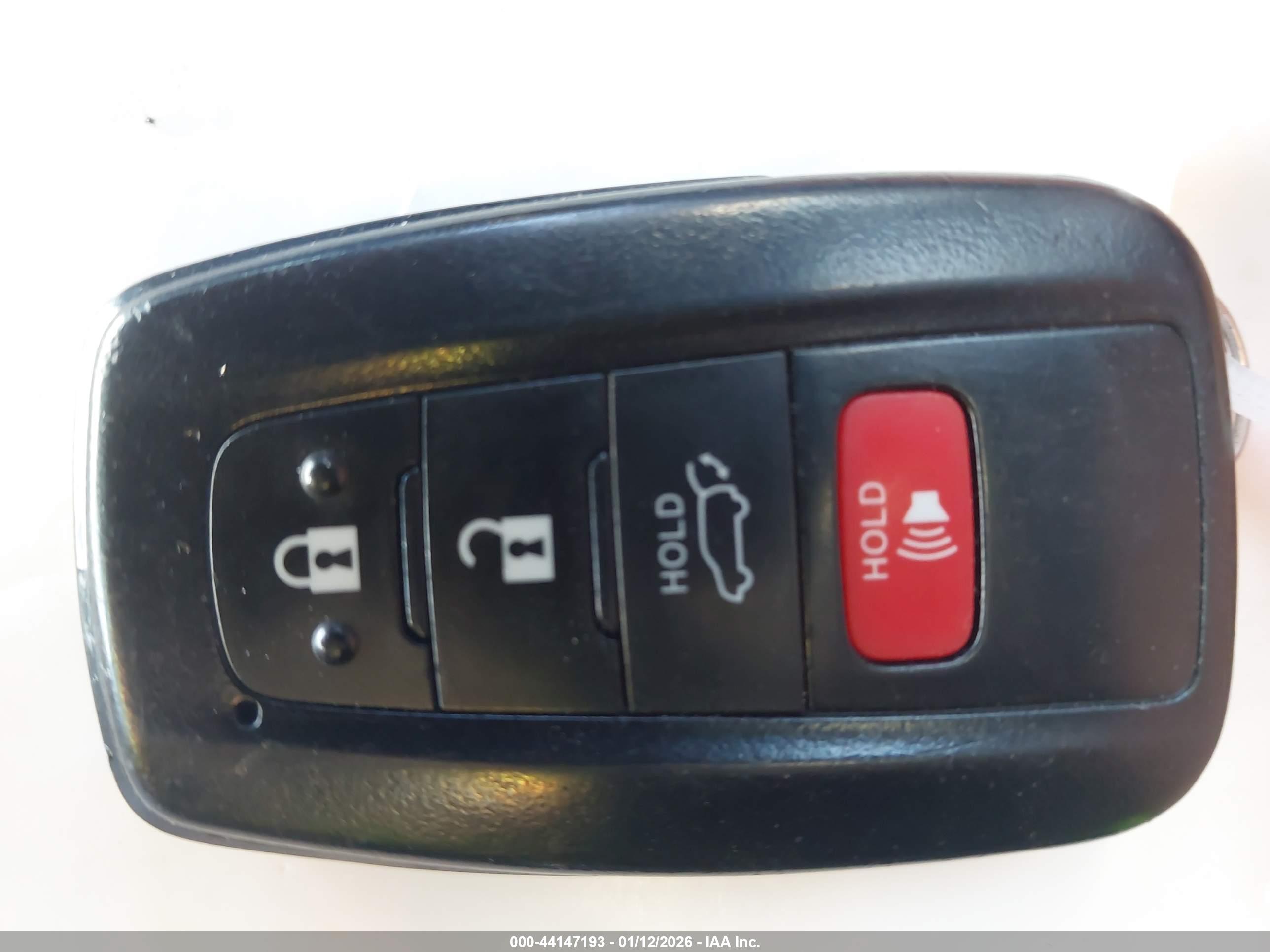TOYOTA HIGHLANDER image 11