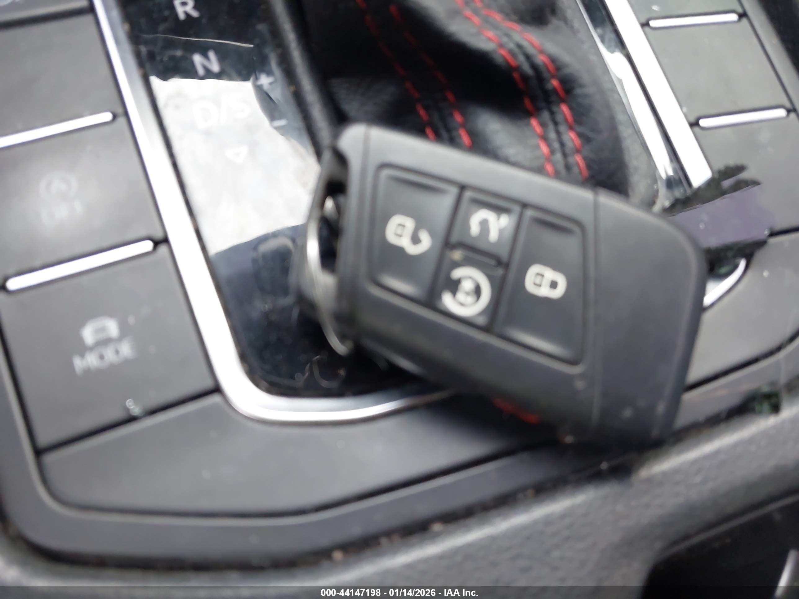 VOLKSWAGEN JETTA image 11