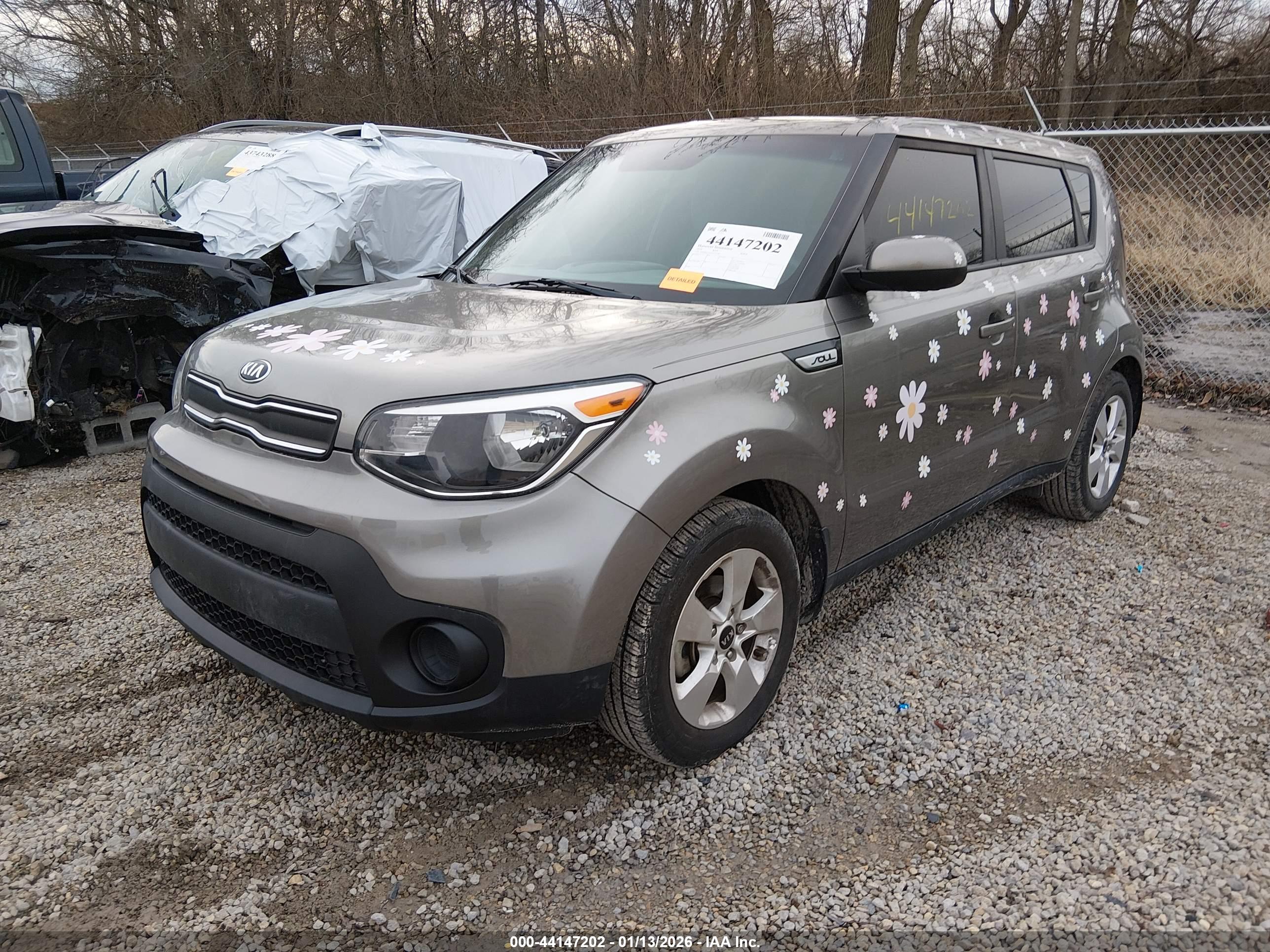 KIA SOUL image 2