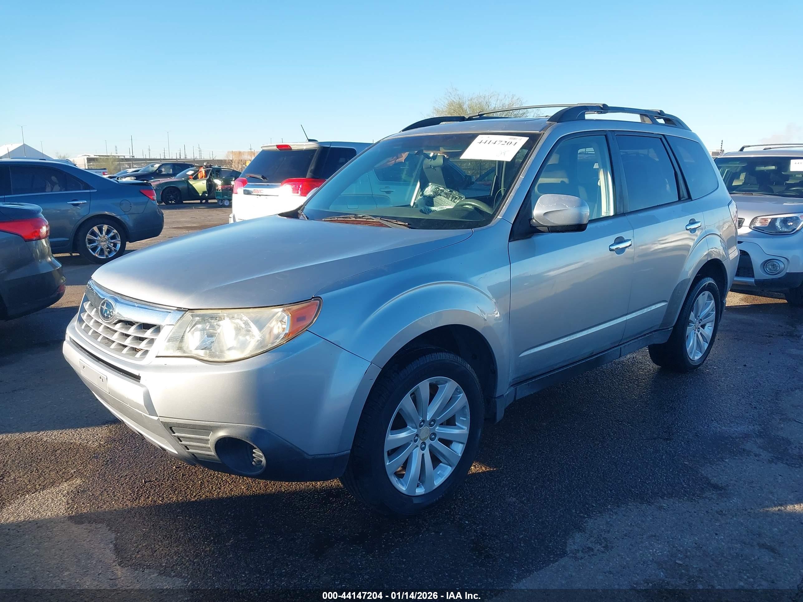 SUBARU FORESTER image 2