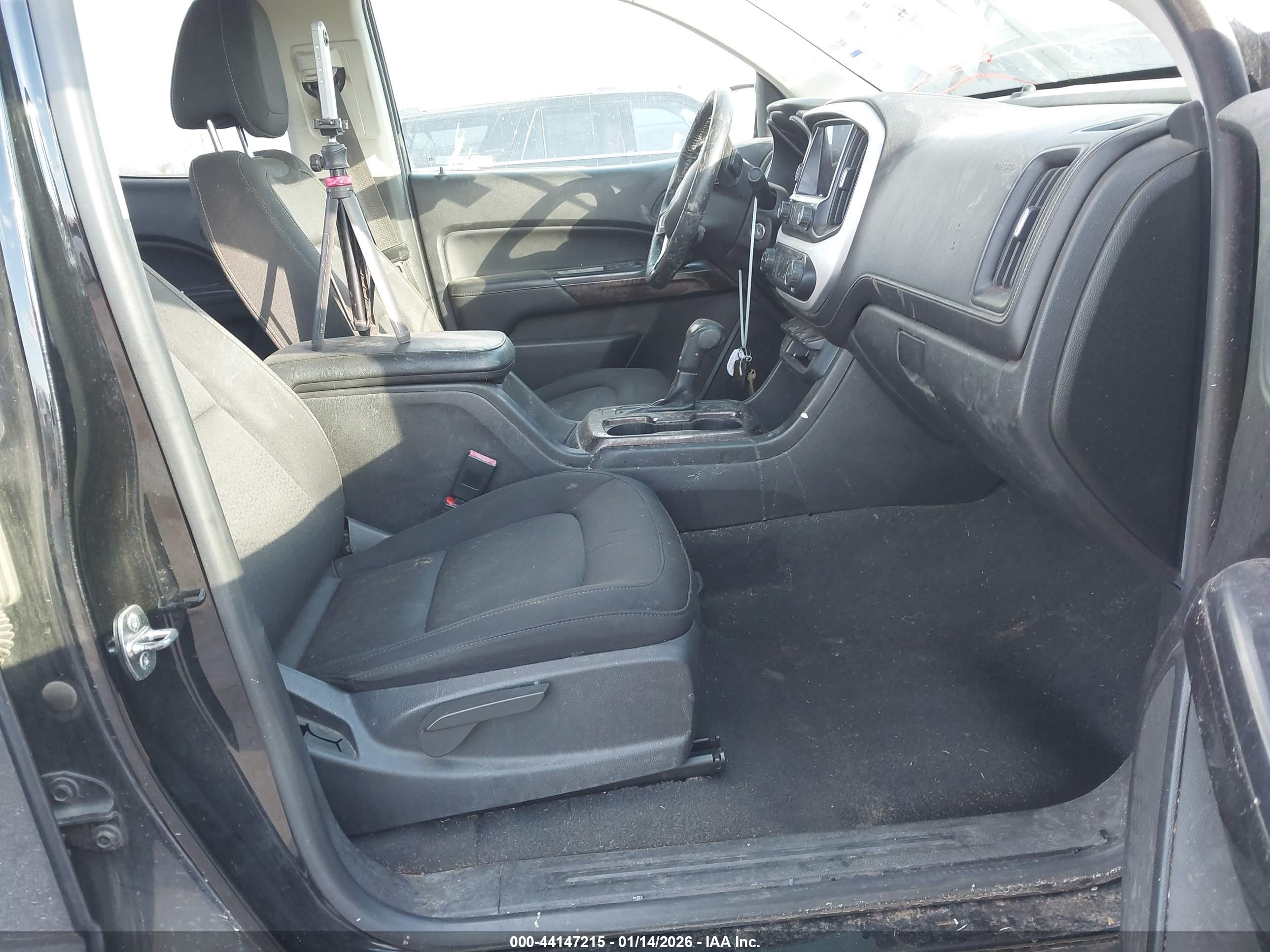 GMC CANYON image 5