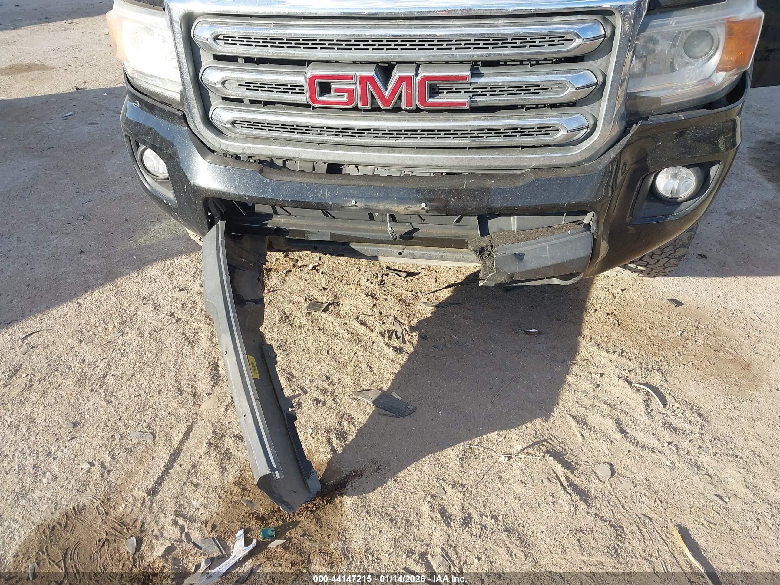 GMC CANYON image 6