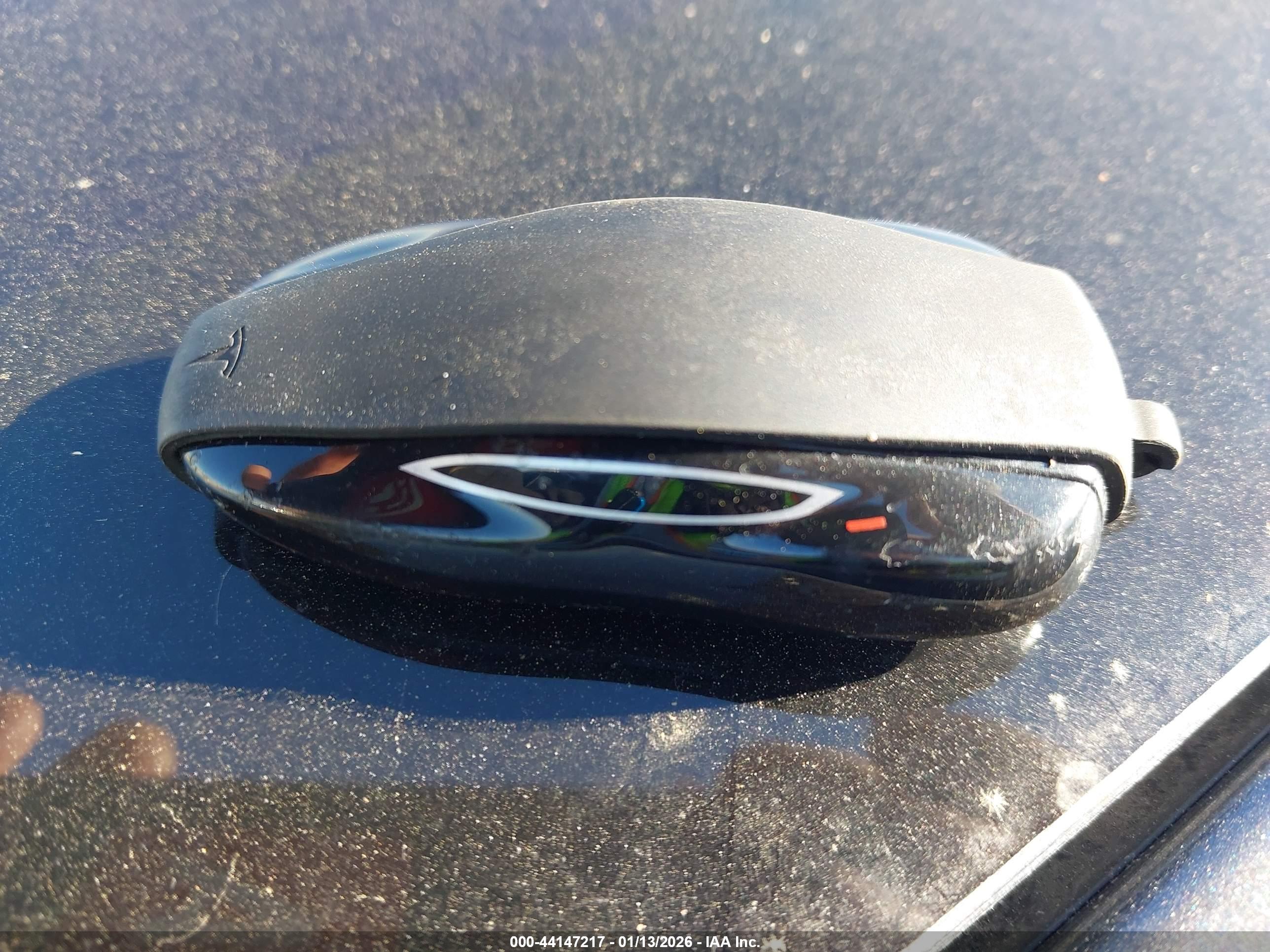 TESLA MODEL image 11