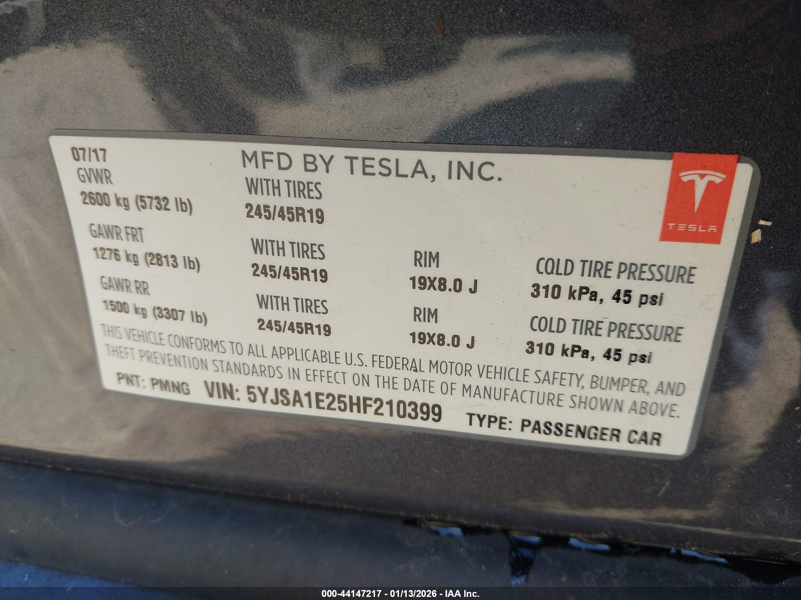 TESLA MODEL image 9