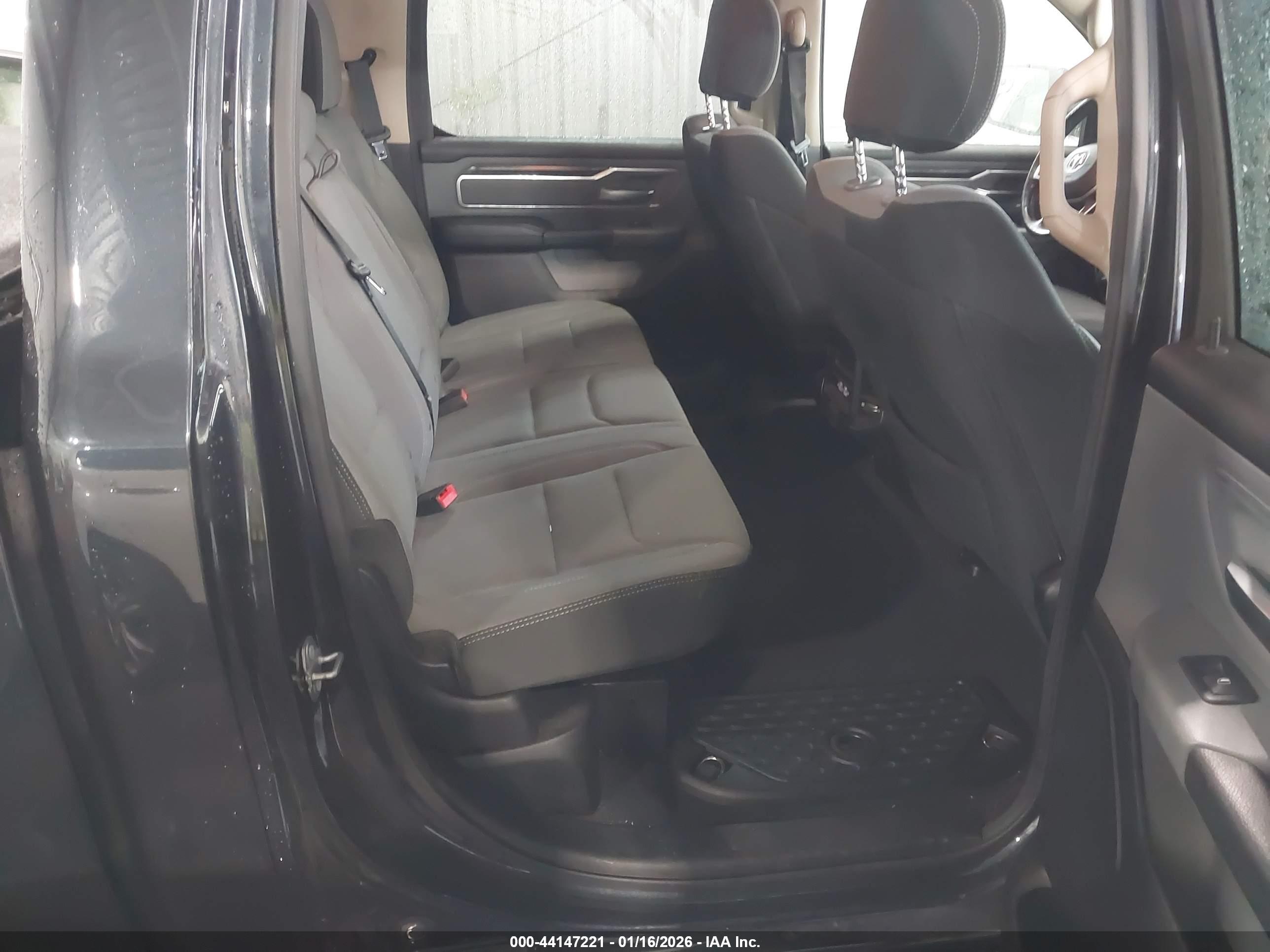 RAM 1500 image 8