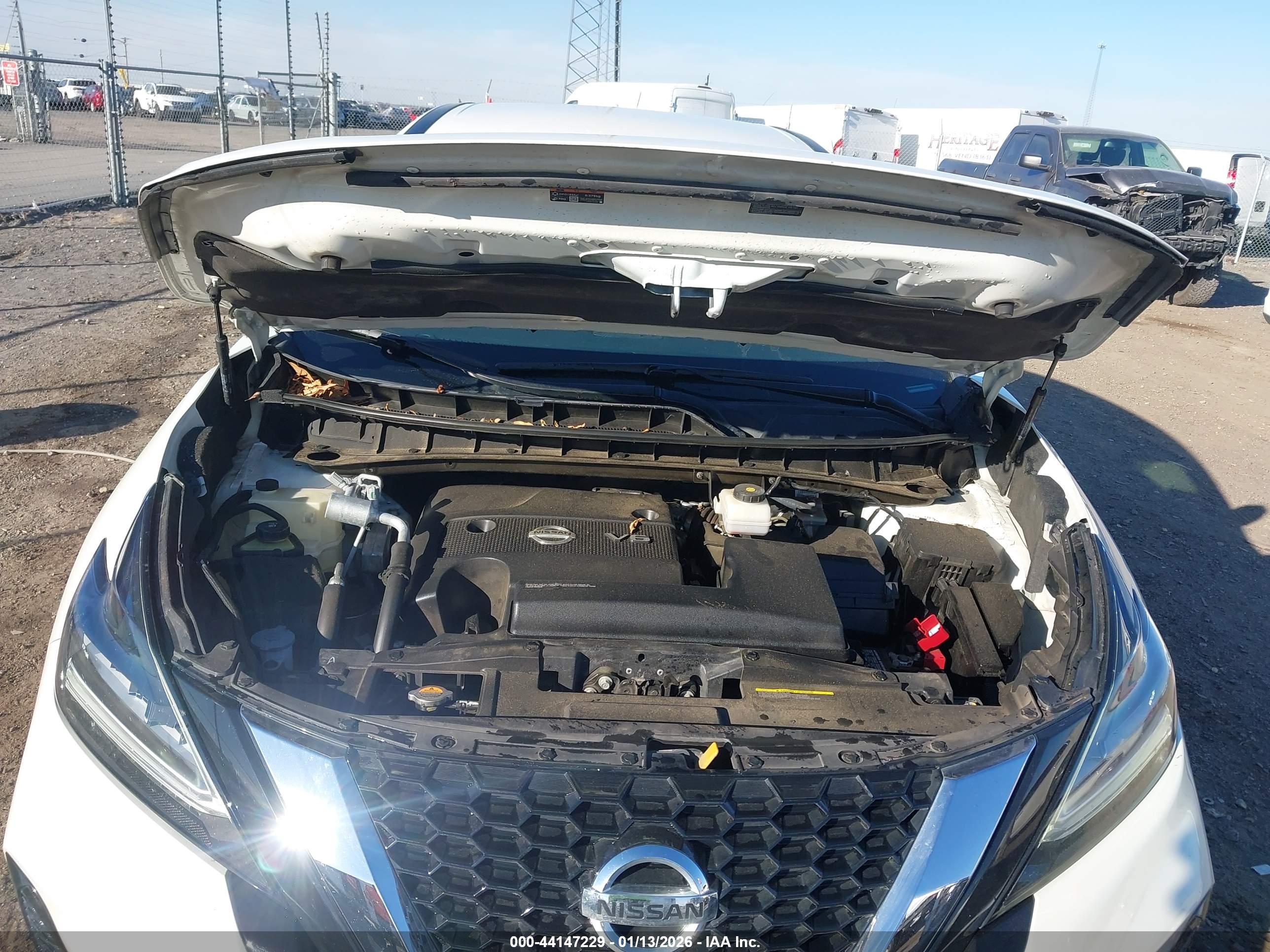 NISSAN MURANO image 10