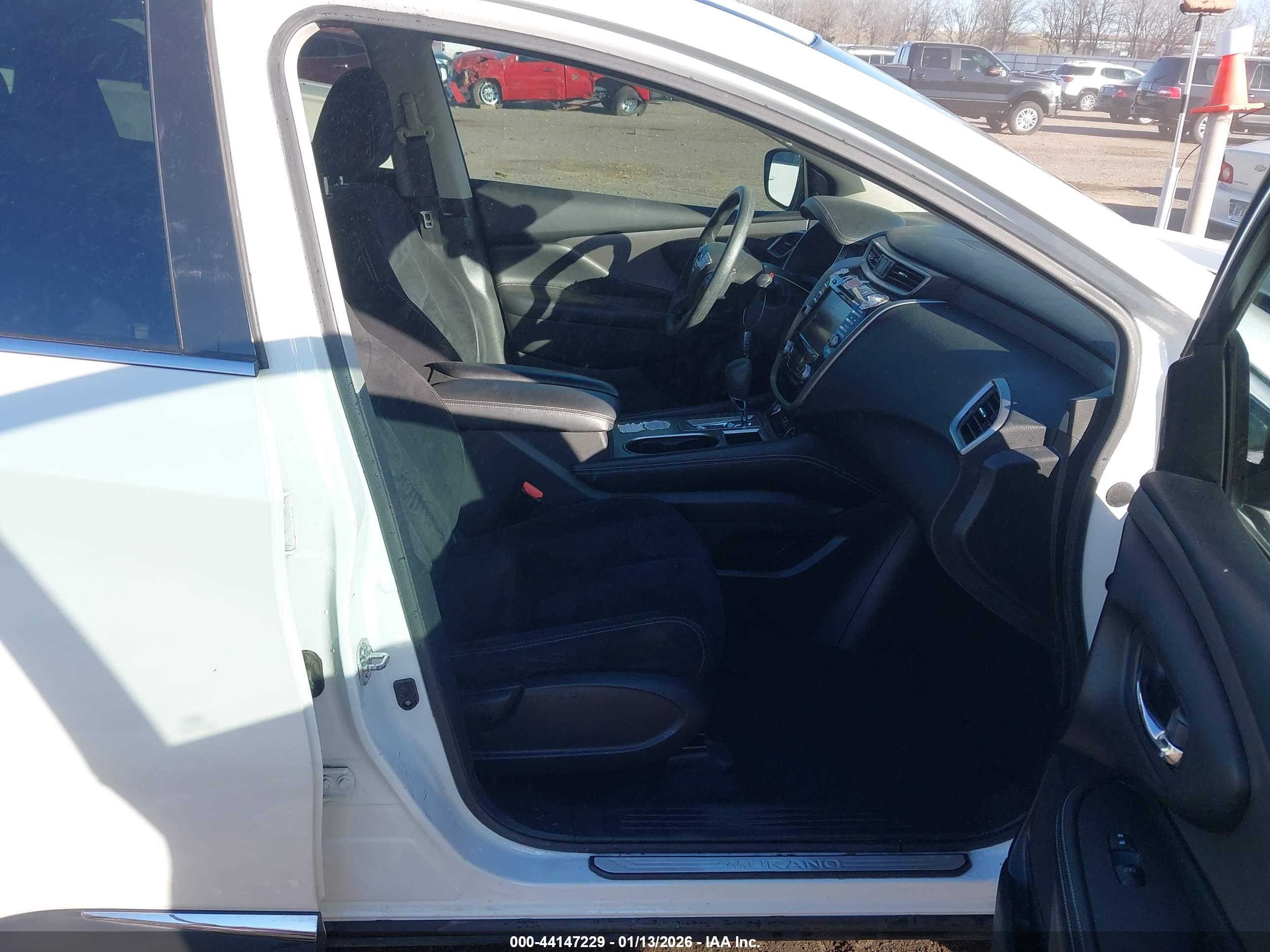NISSAN MURANO image 5