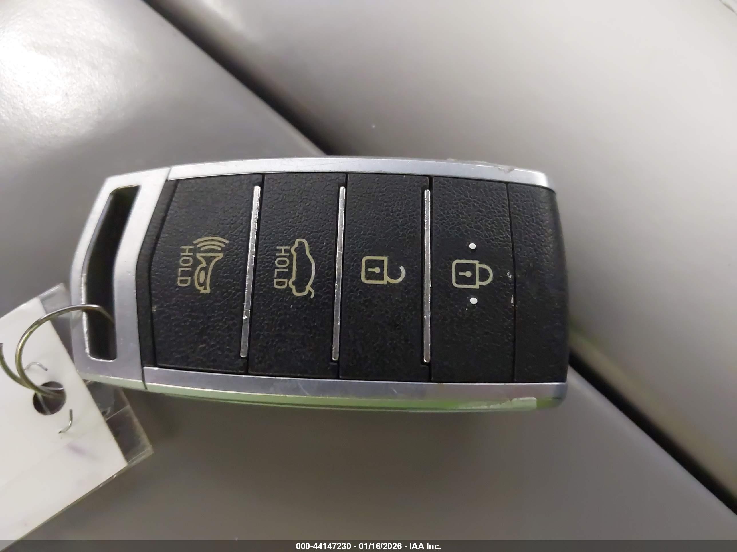GENESIS G80 image 11