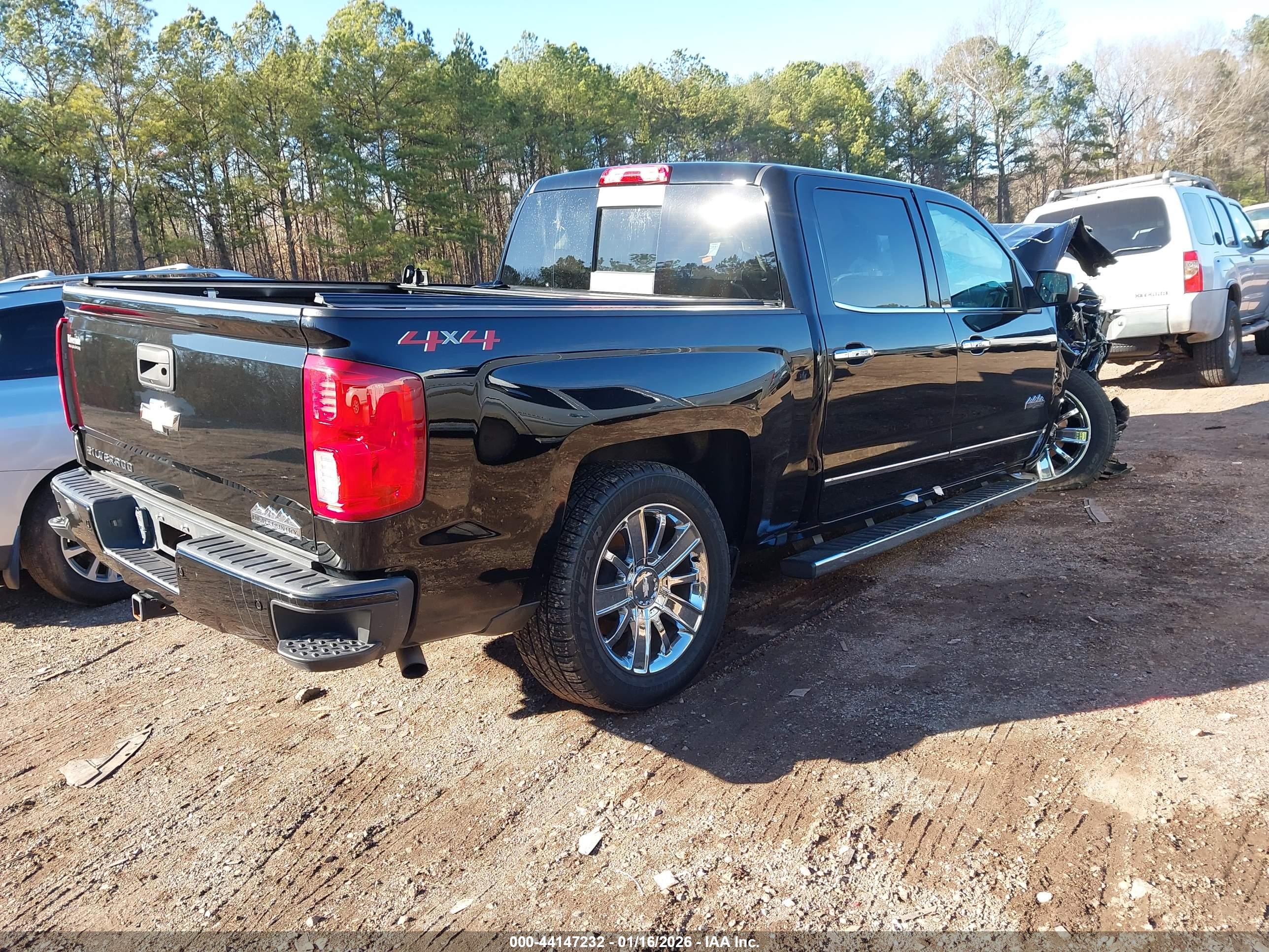 CHEVROLET SILVERADO image 4