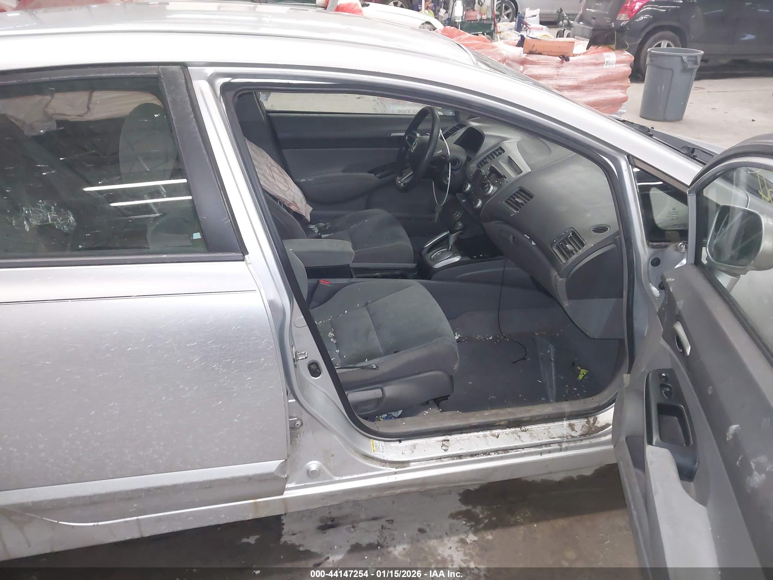 HONDA CIVIC image 5