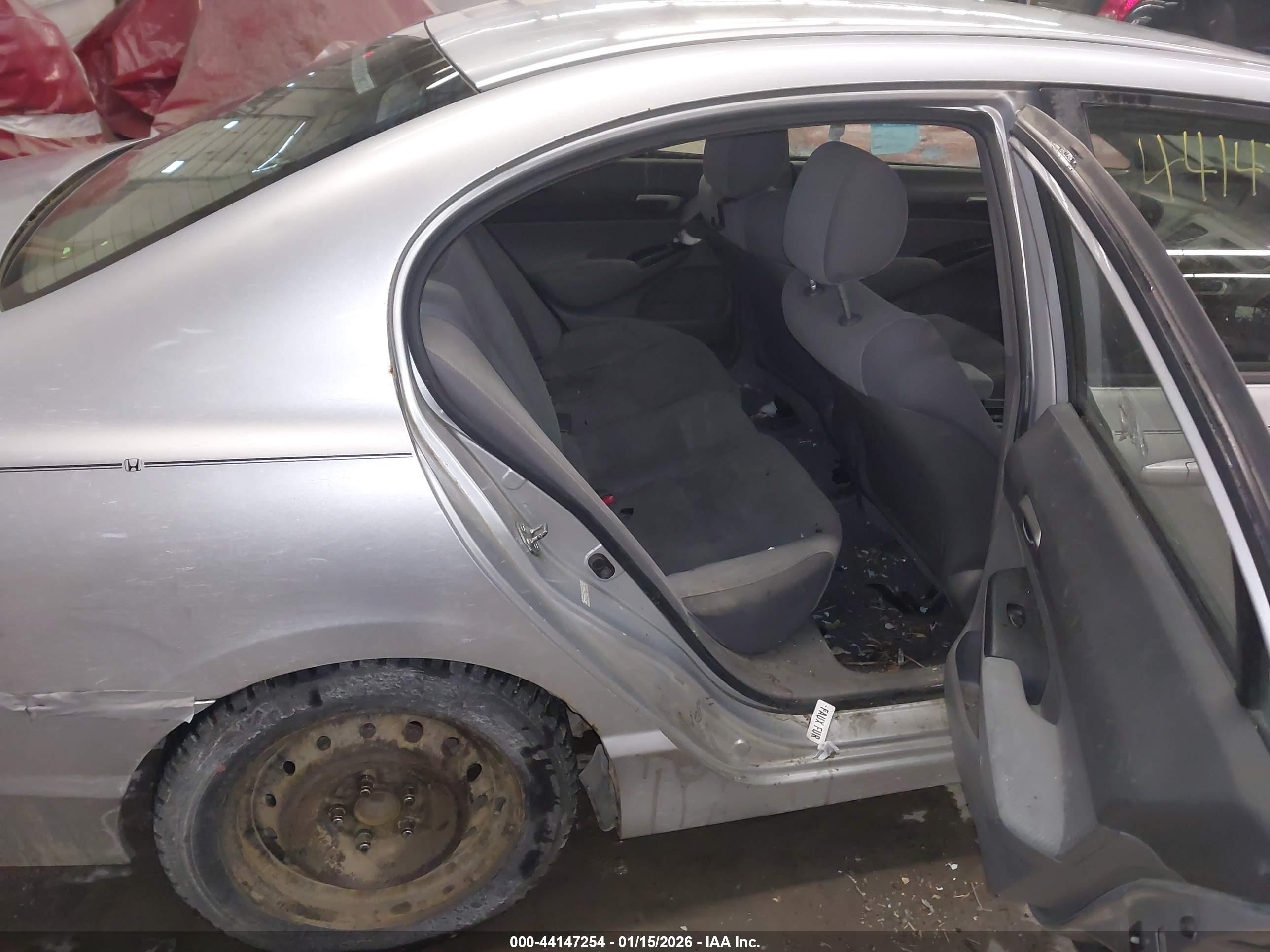HONDA CIVIC image 8