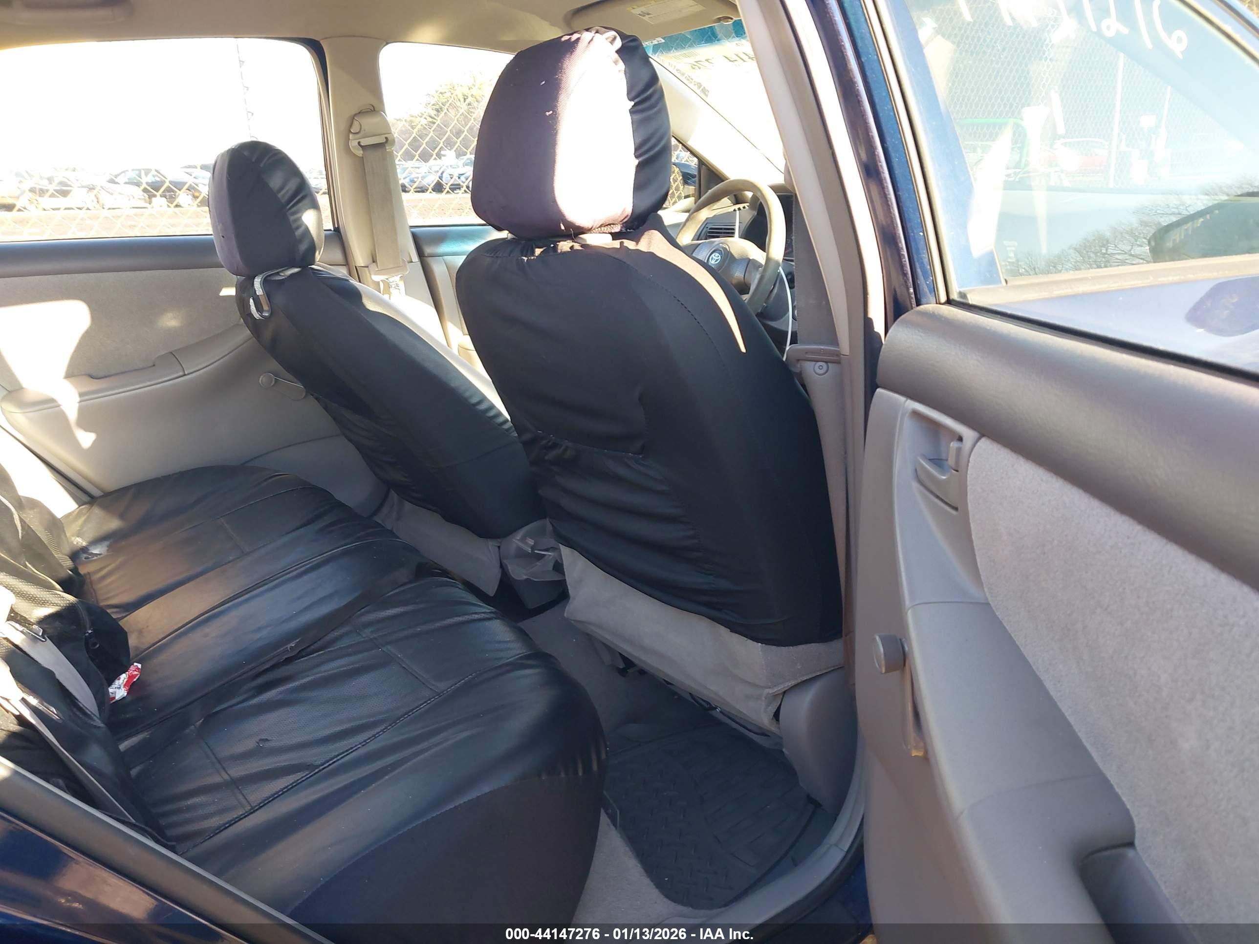TOYOTA COROLLA image 8