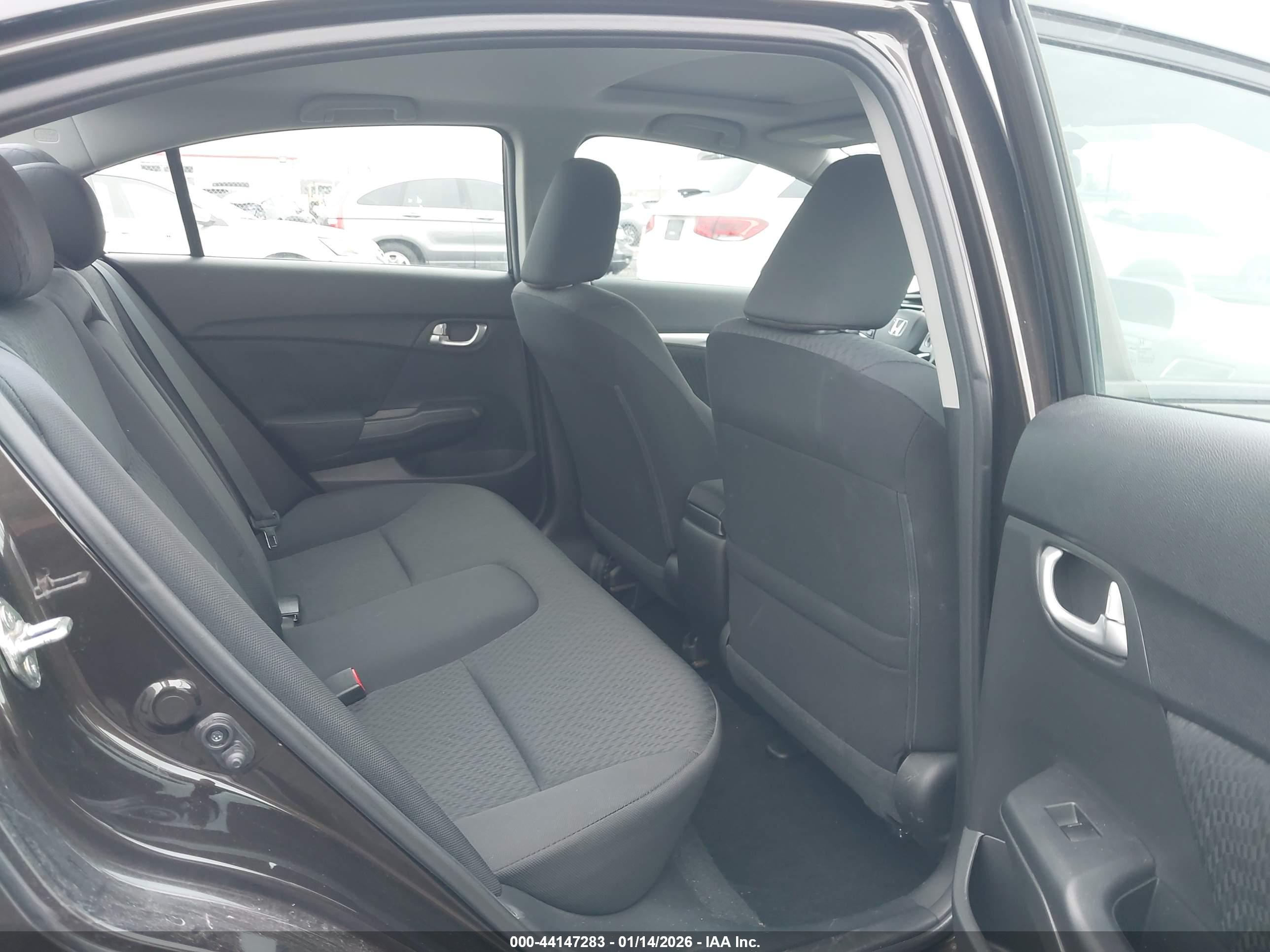HONDA CIVIC image 8