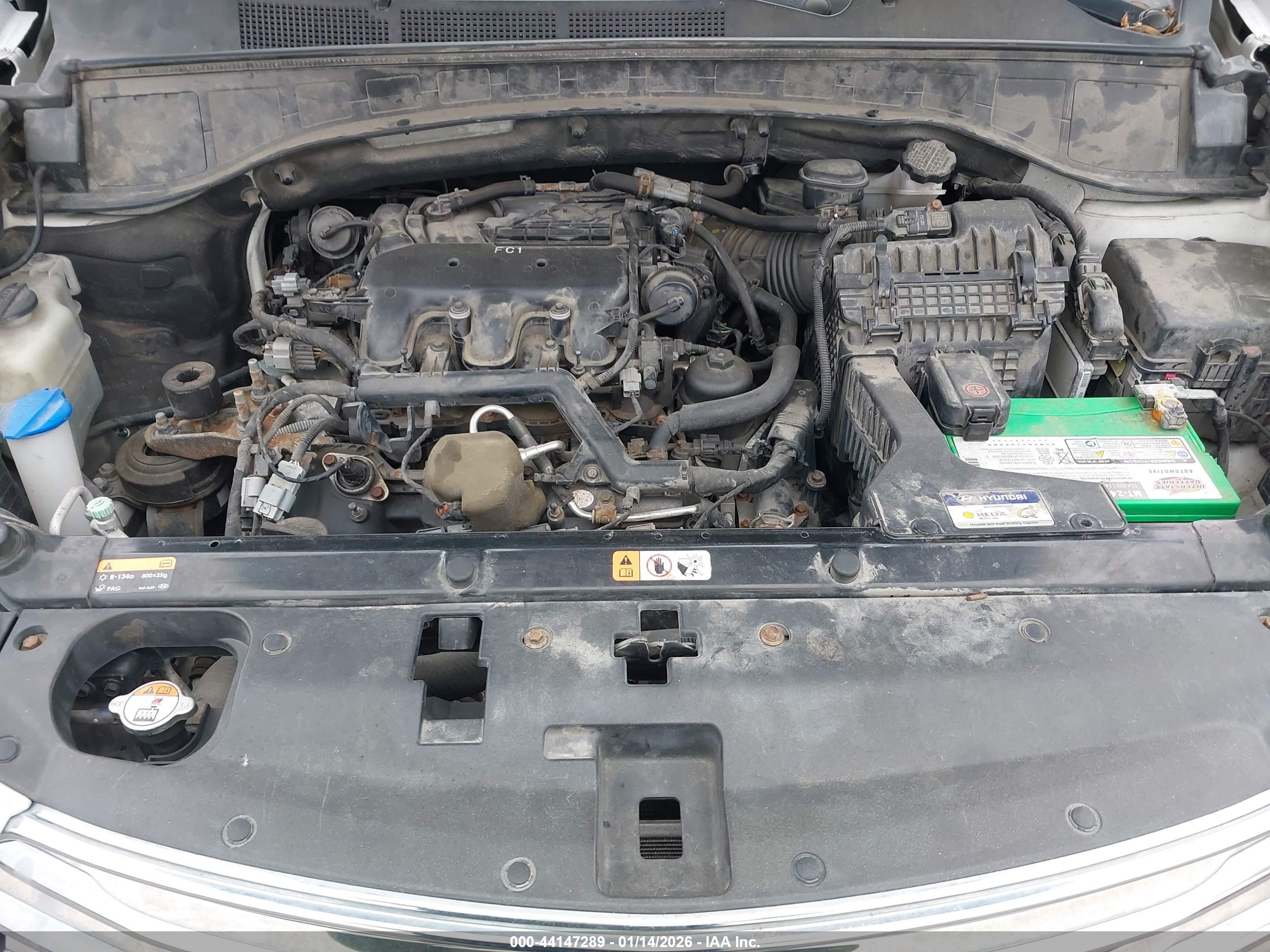 HYUNDAI SANTA image 10