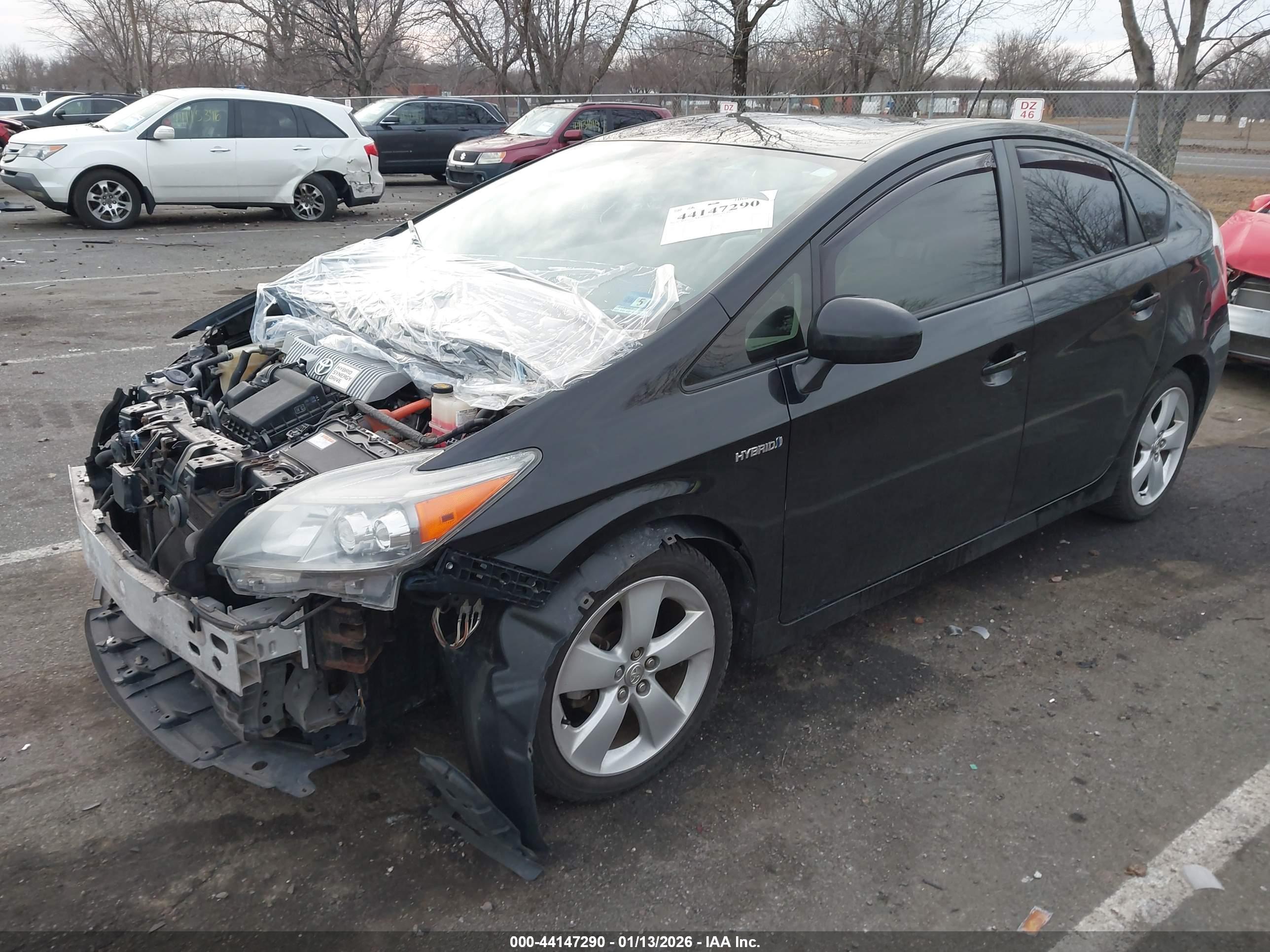 TOYOTA PRIUS image 2