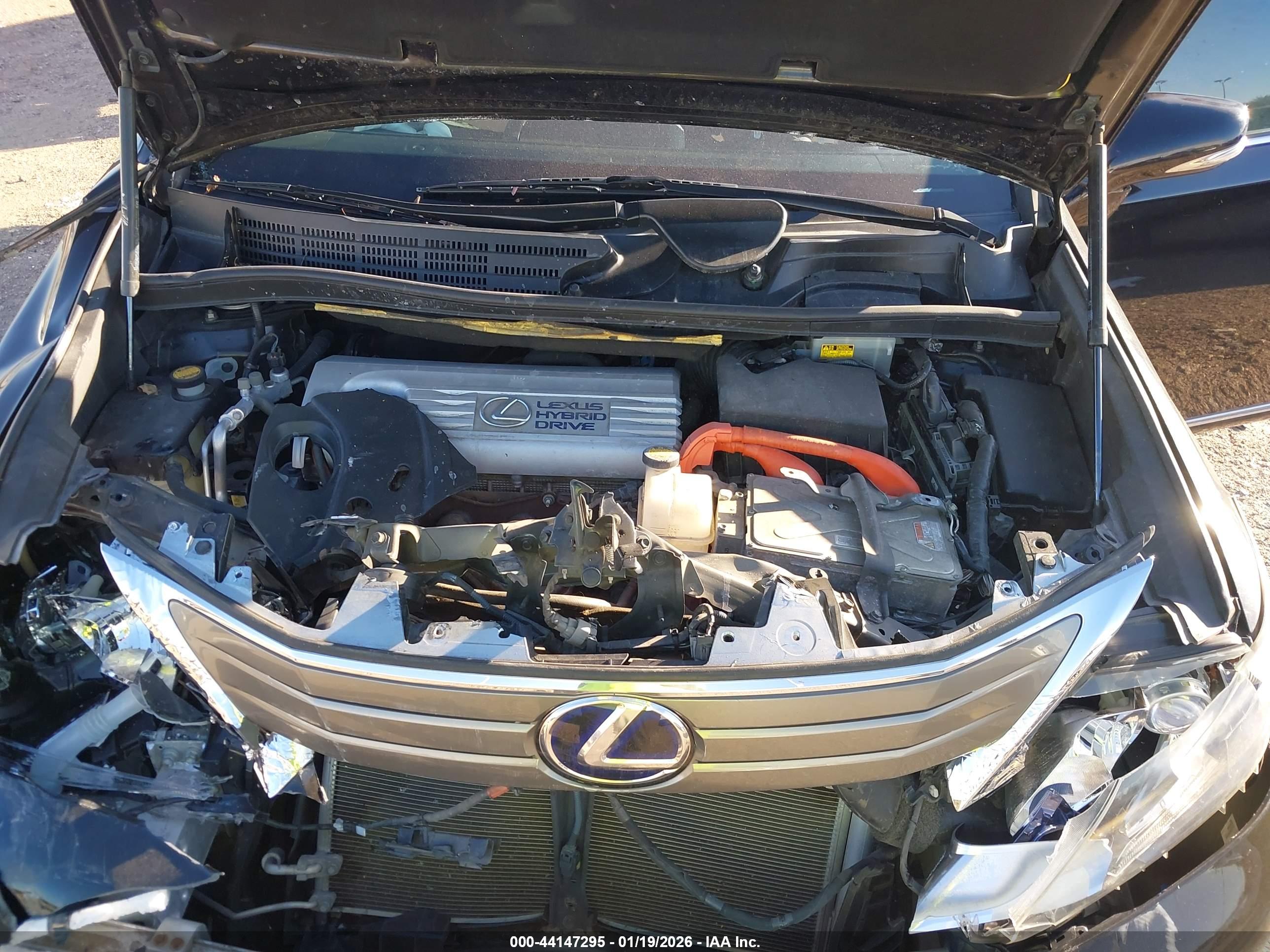 LEXUS HS image 10