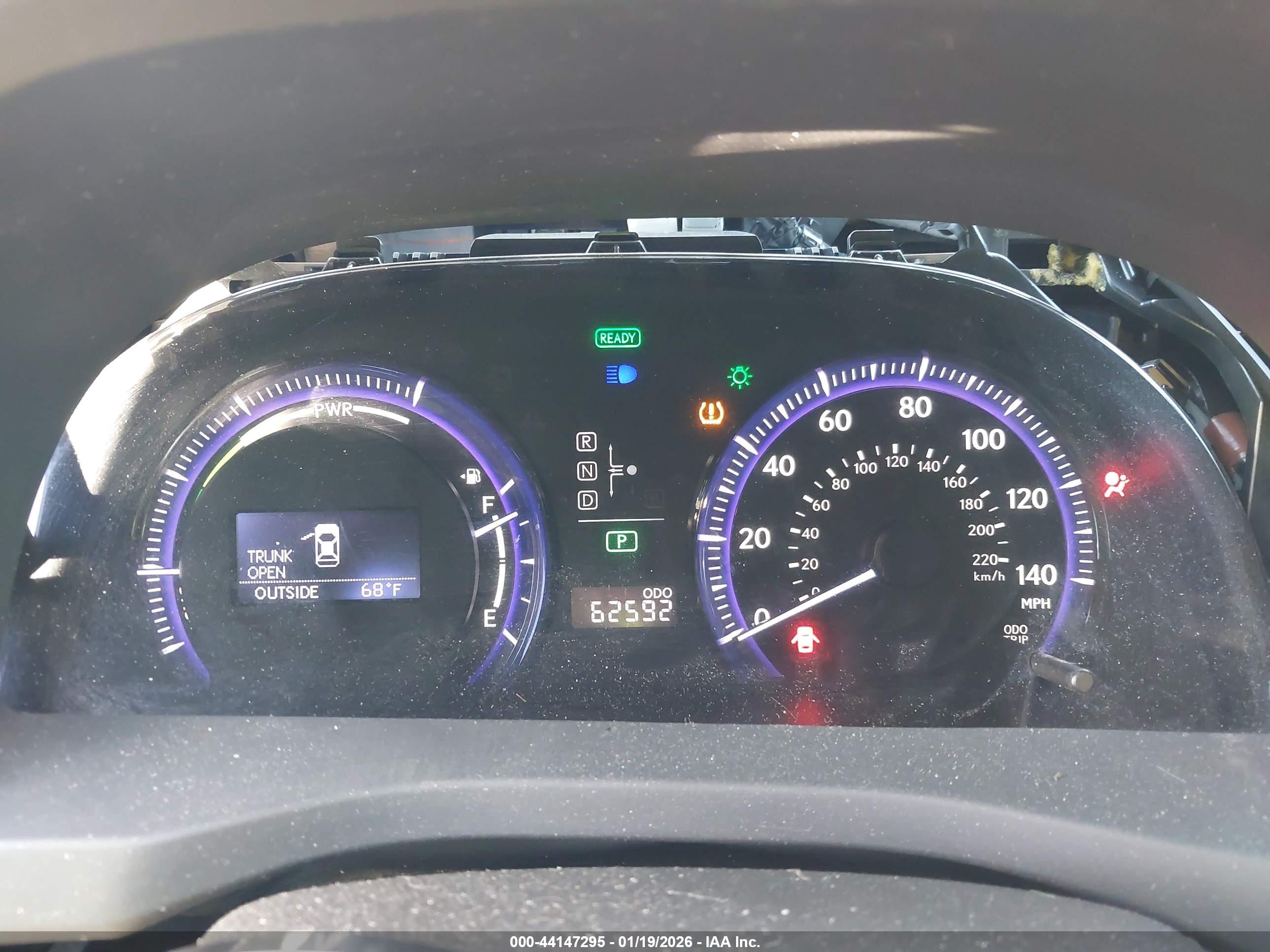 LEXUS HS image 7