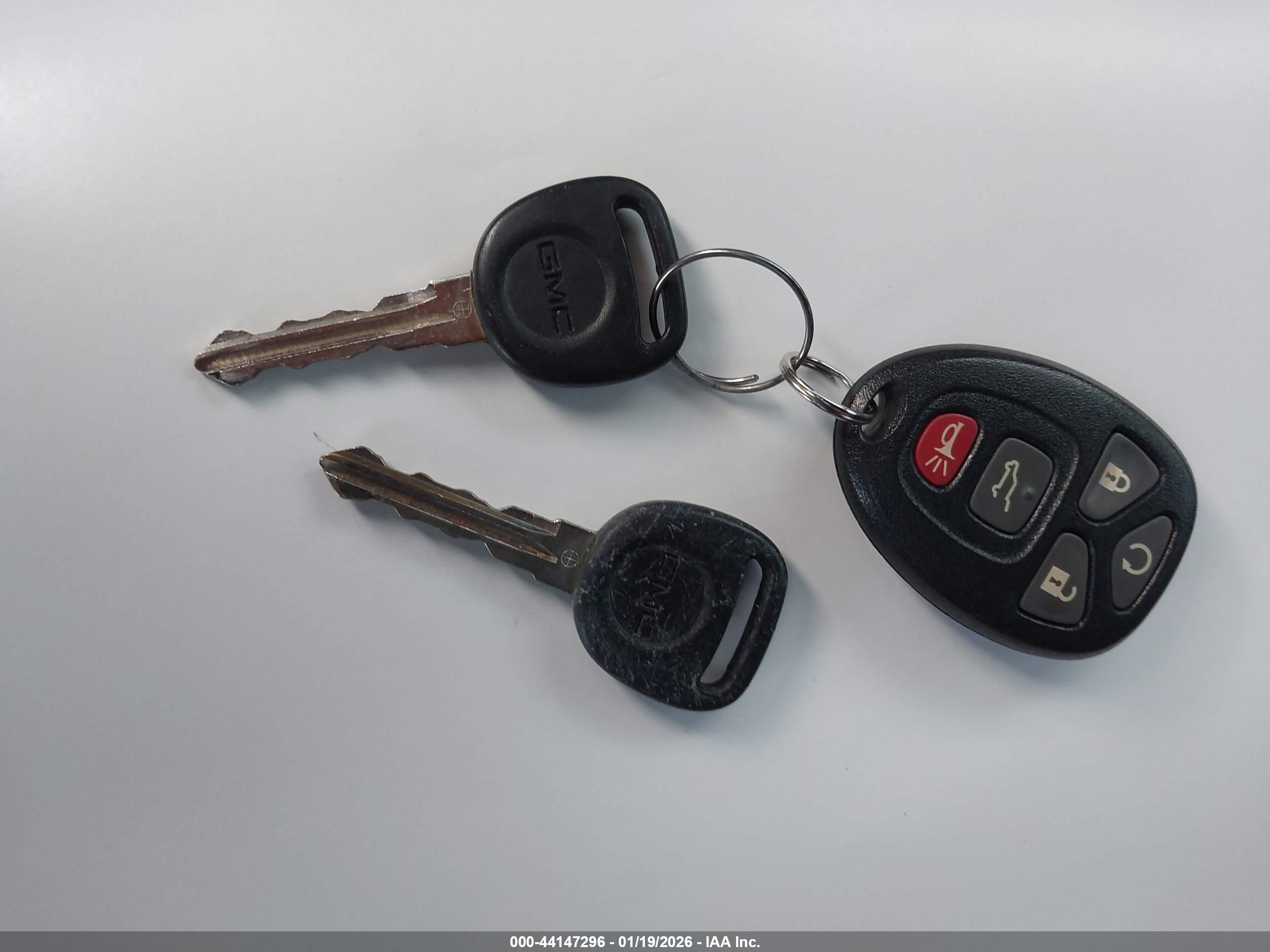 GMC ACADIA image 11