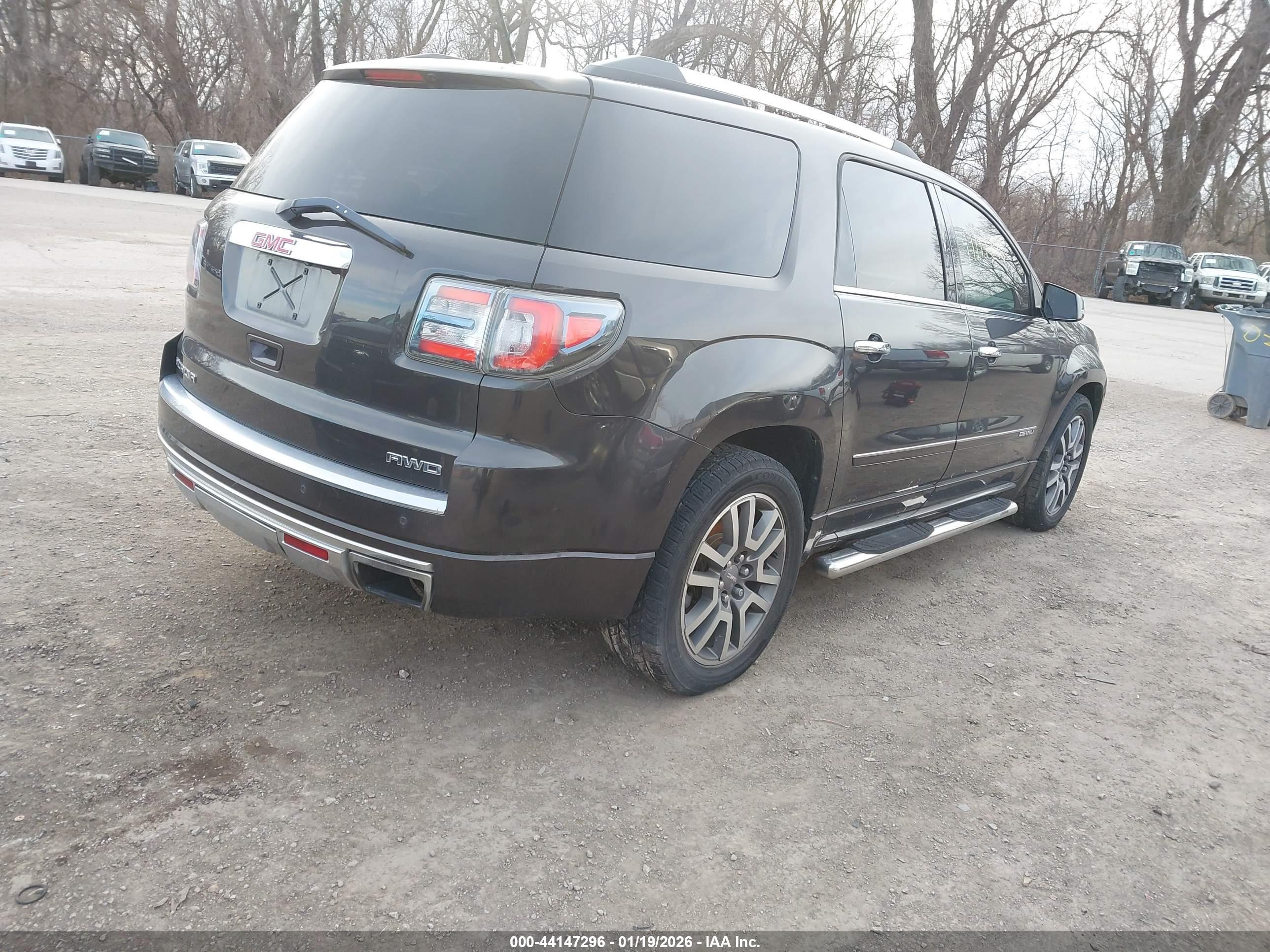 GMC ACADIA image 4