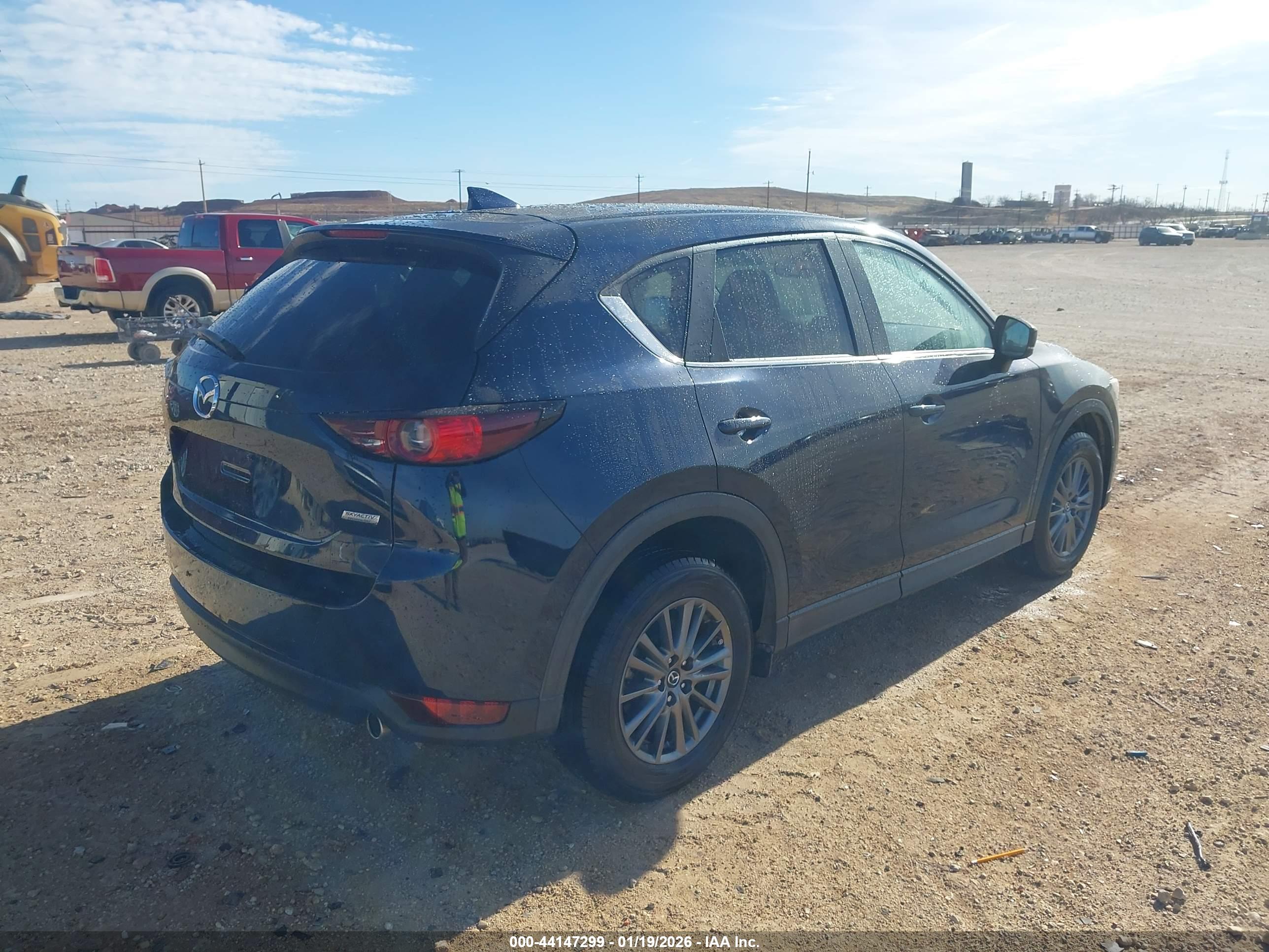 MAZDA CX-5 image 4