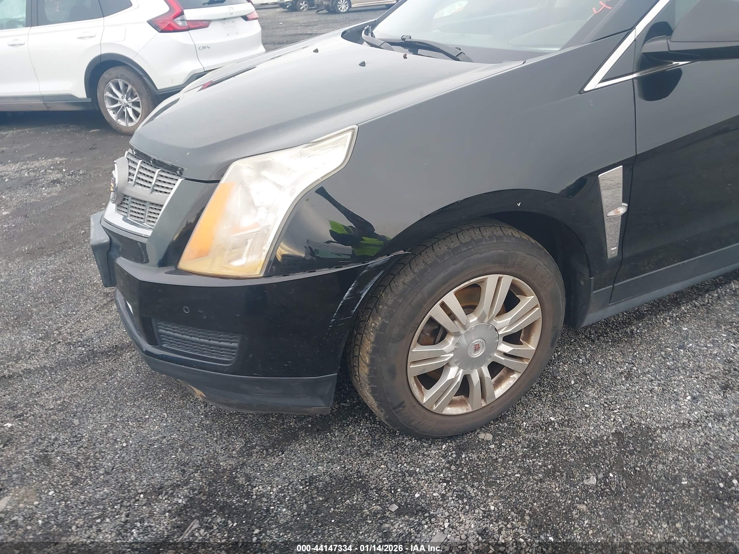 CADILLAC SRX image 6