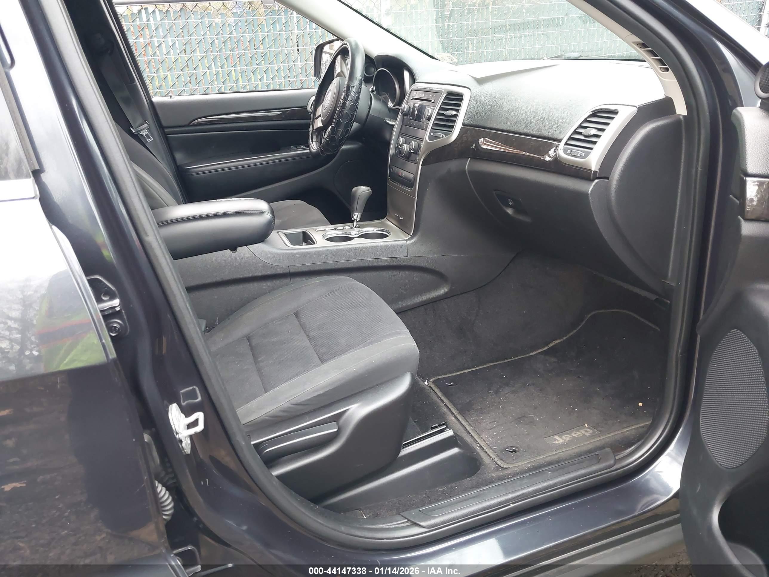 JEEP GRAND image 5