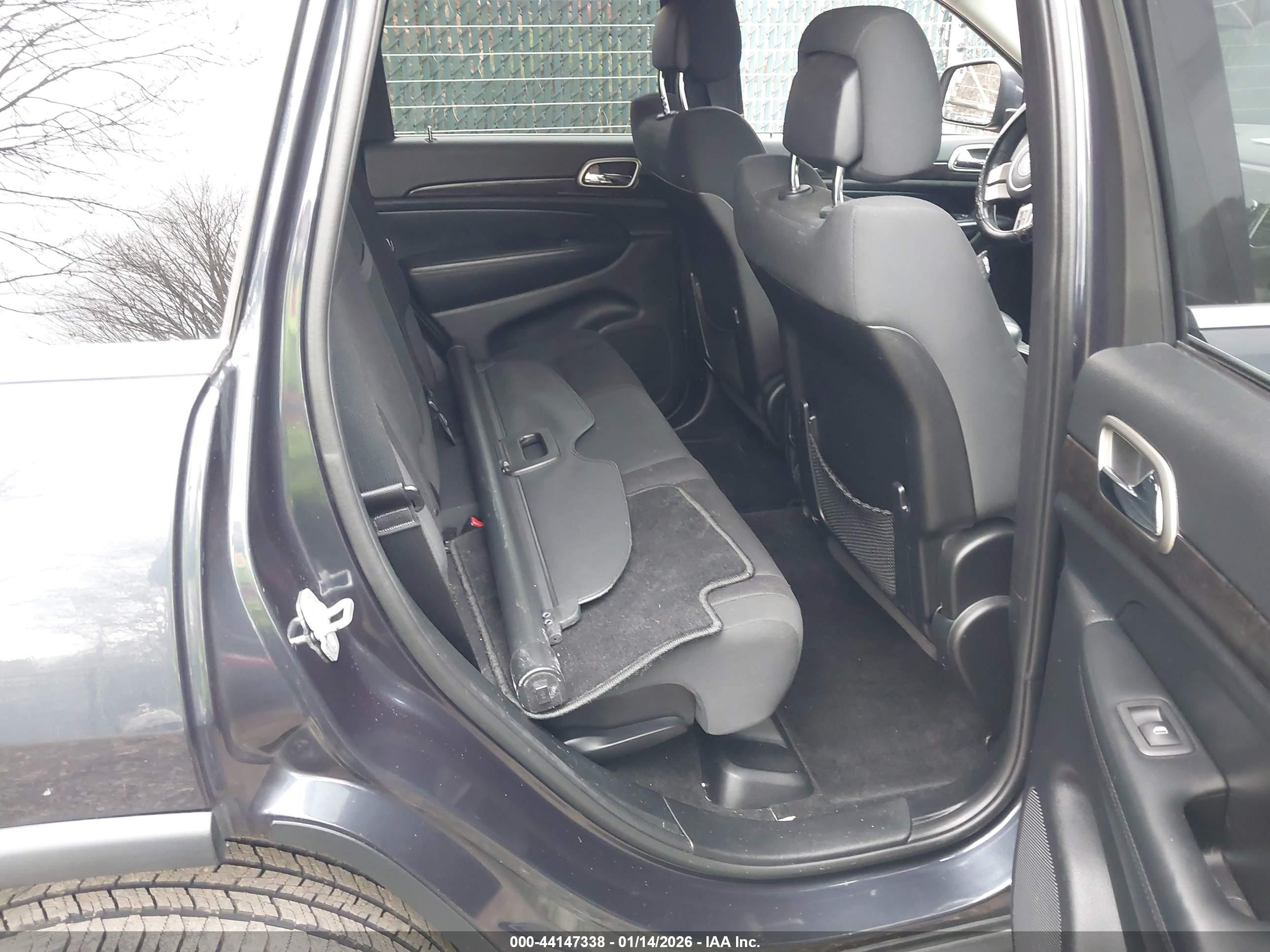 JEEP GRAND image 8