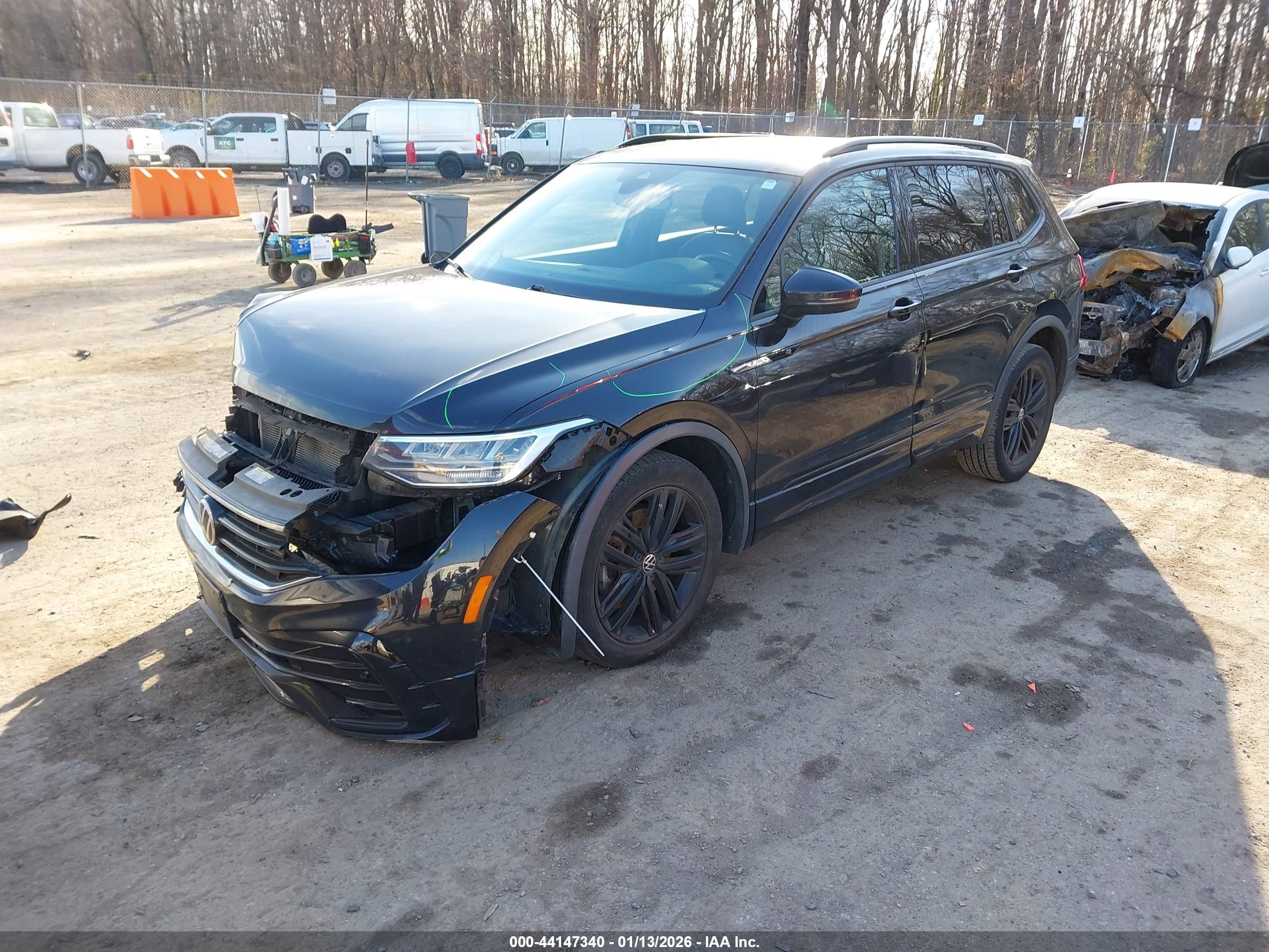 VOLKSWAGEN TIGUAN image 2