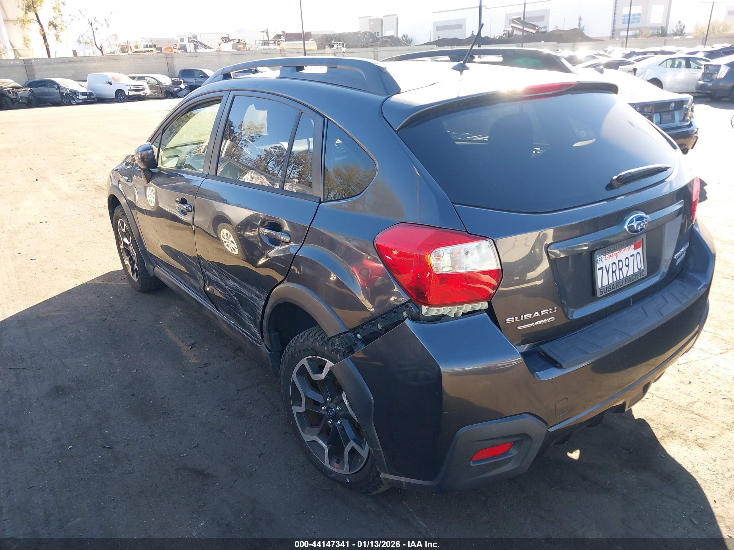 SUBARU CROSSTREK image 3