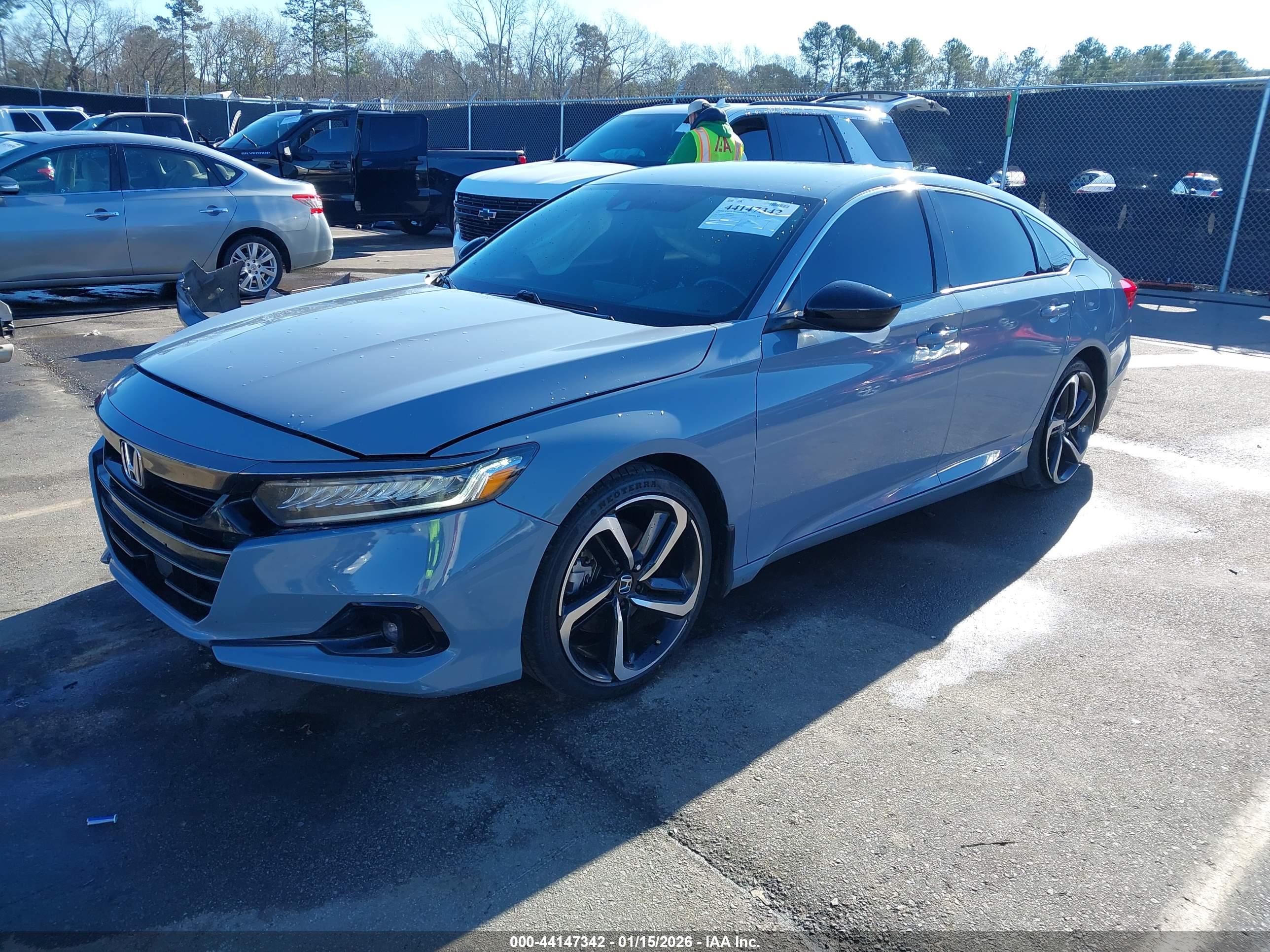 HONDA ACCORD image 2