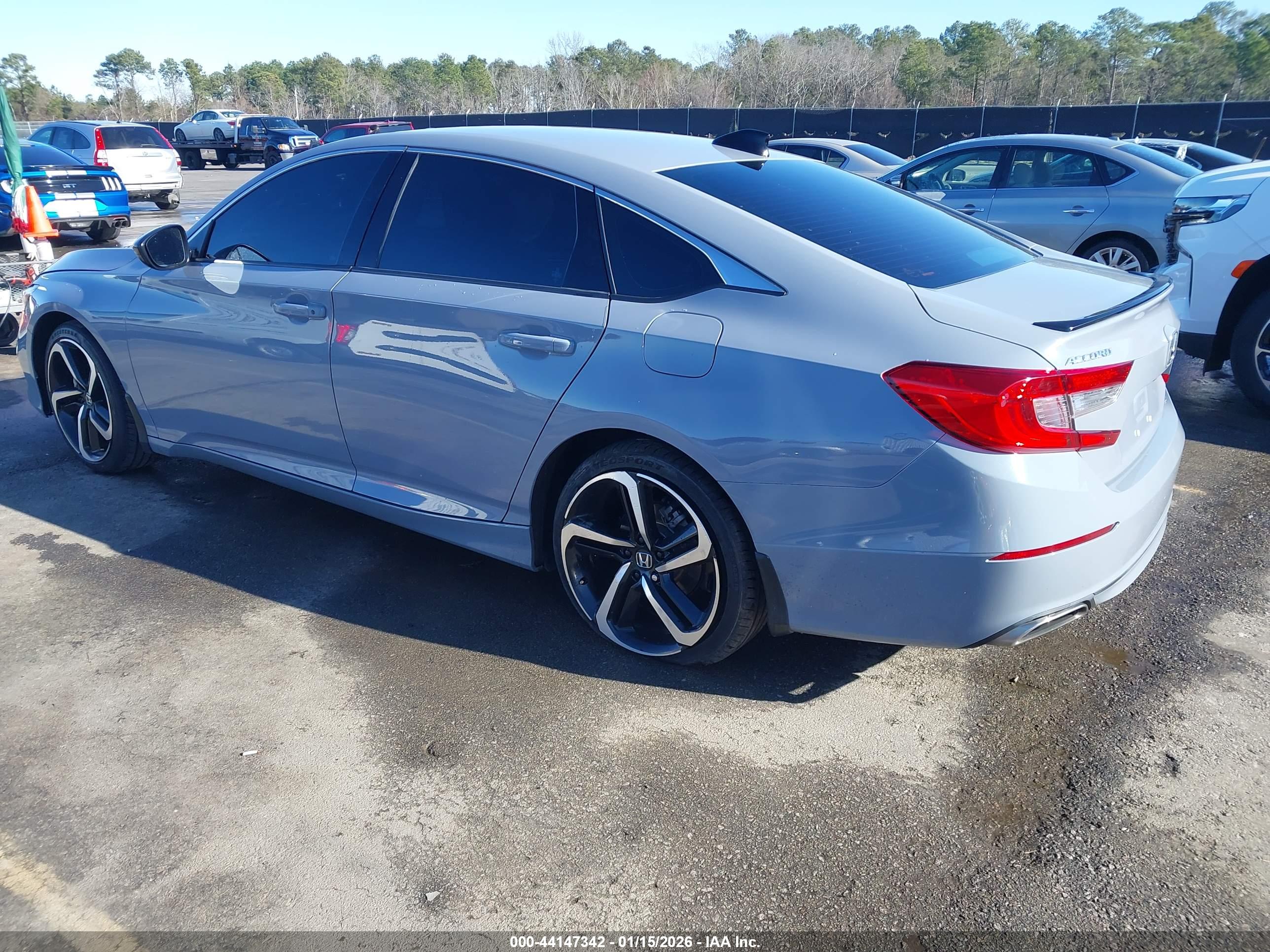 HONDA ACCORD image 3