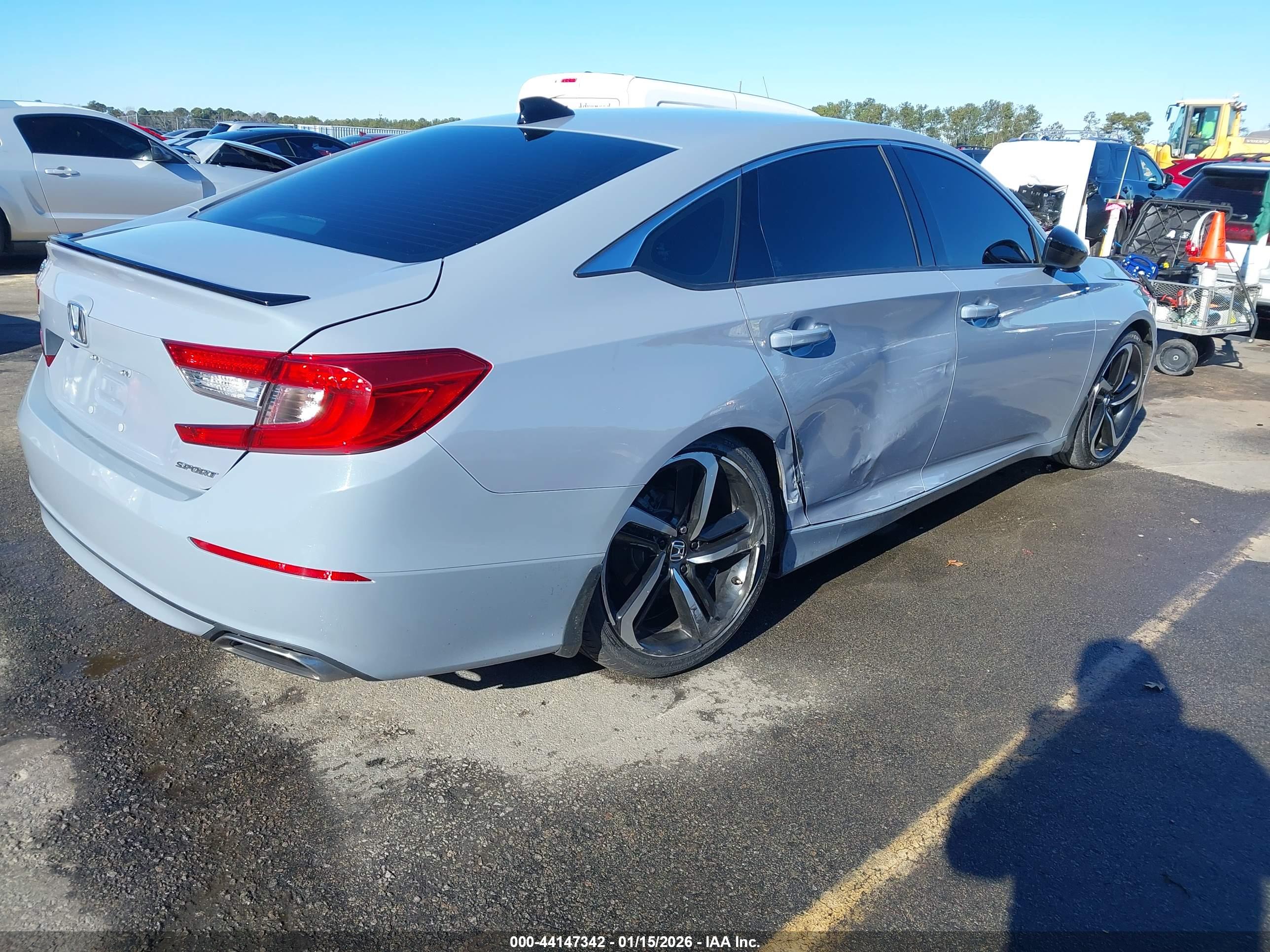 HONDA ACCORD image 4