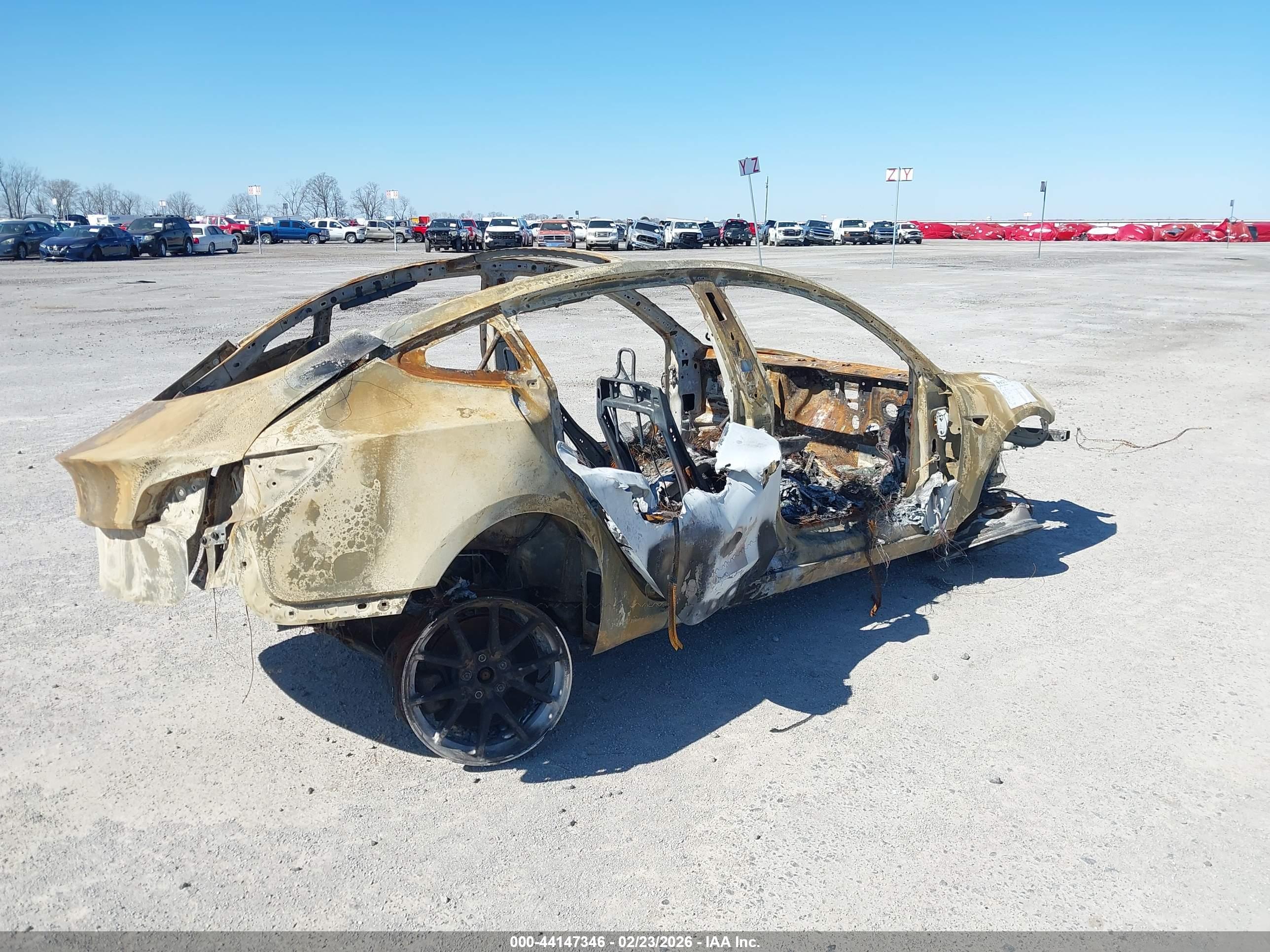 TESLA MODEL image 4