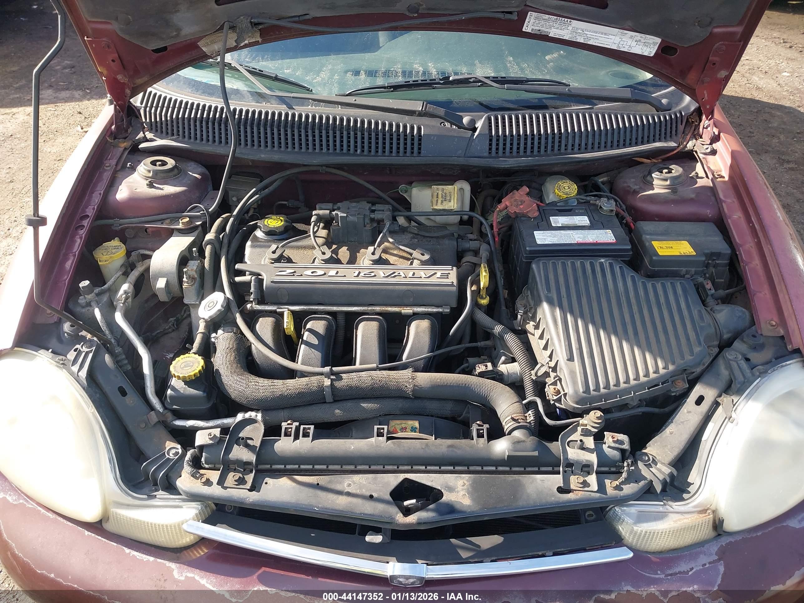 DODGE NEON image 10
