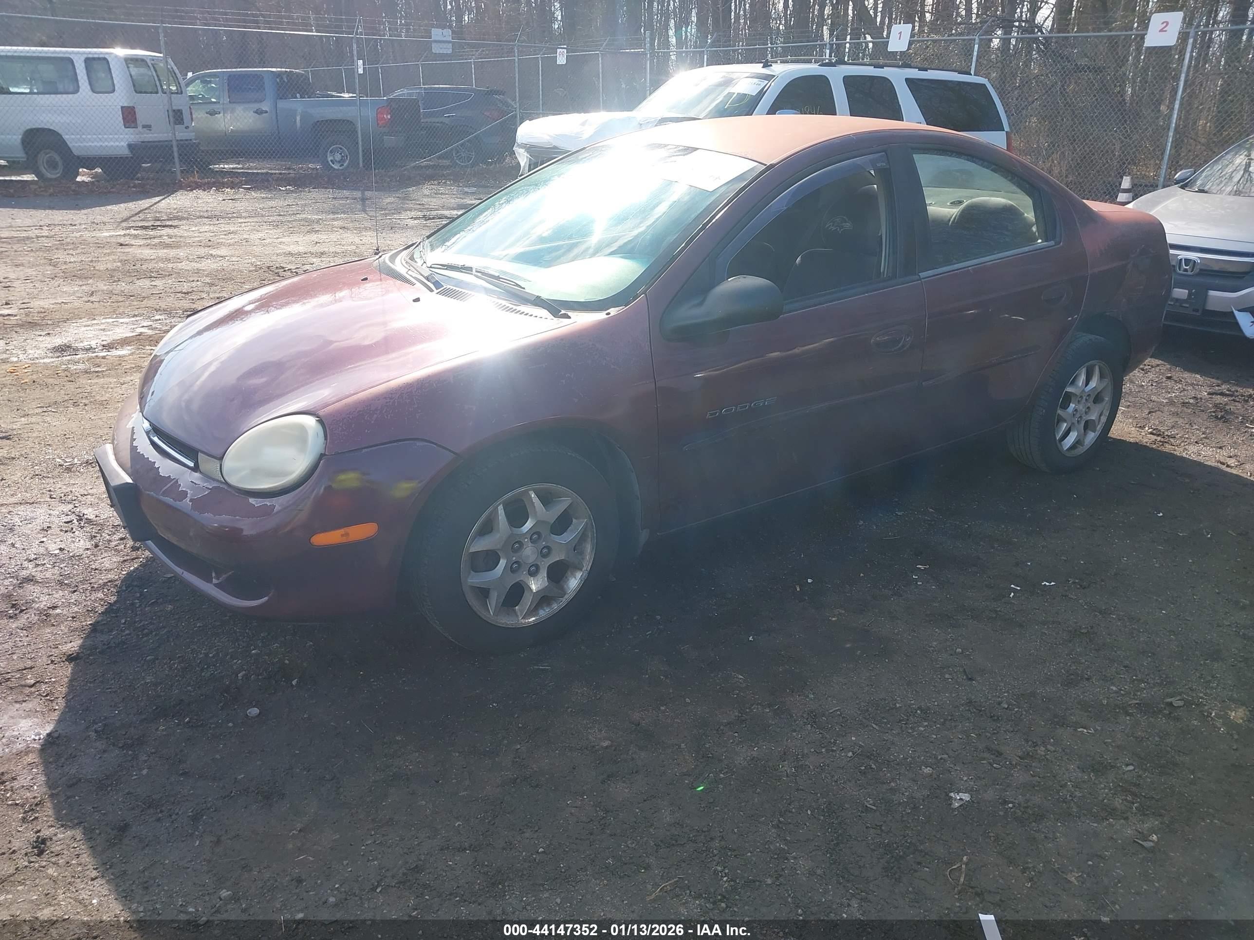 DODGE NEON image 2