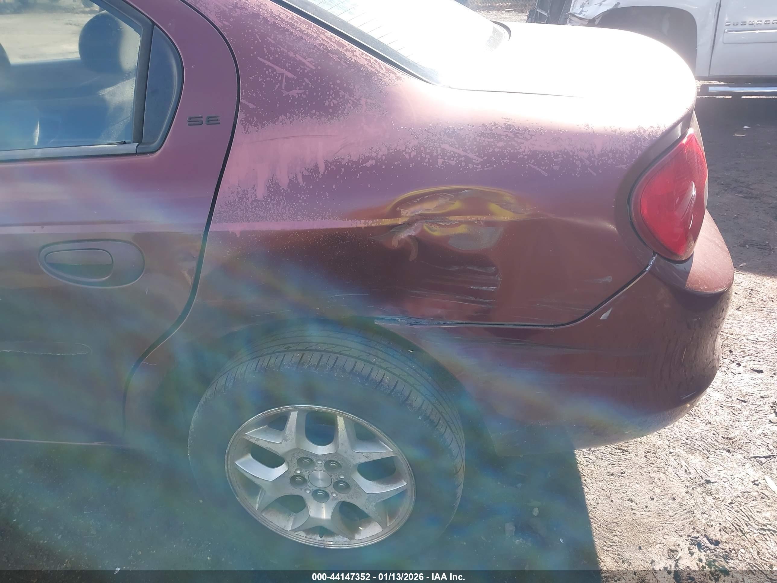 DODGE NEON image 6
