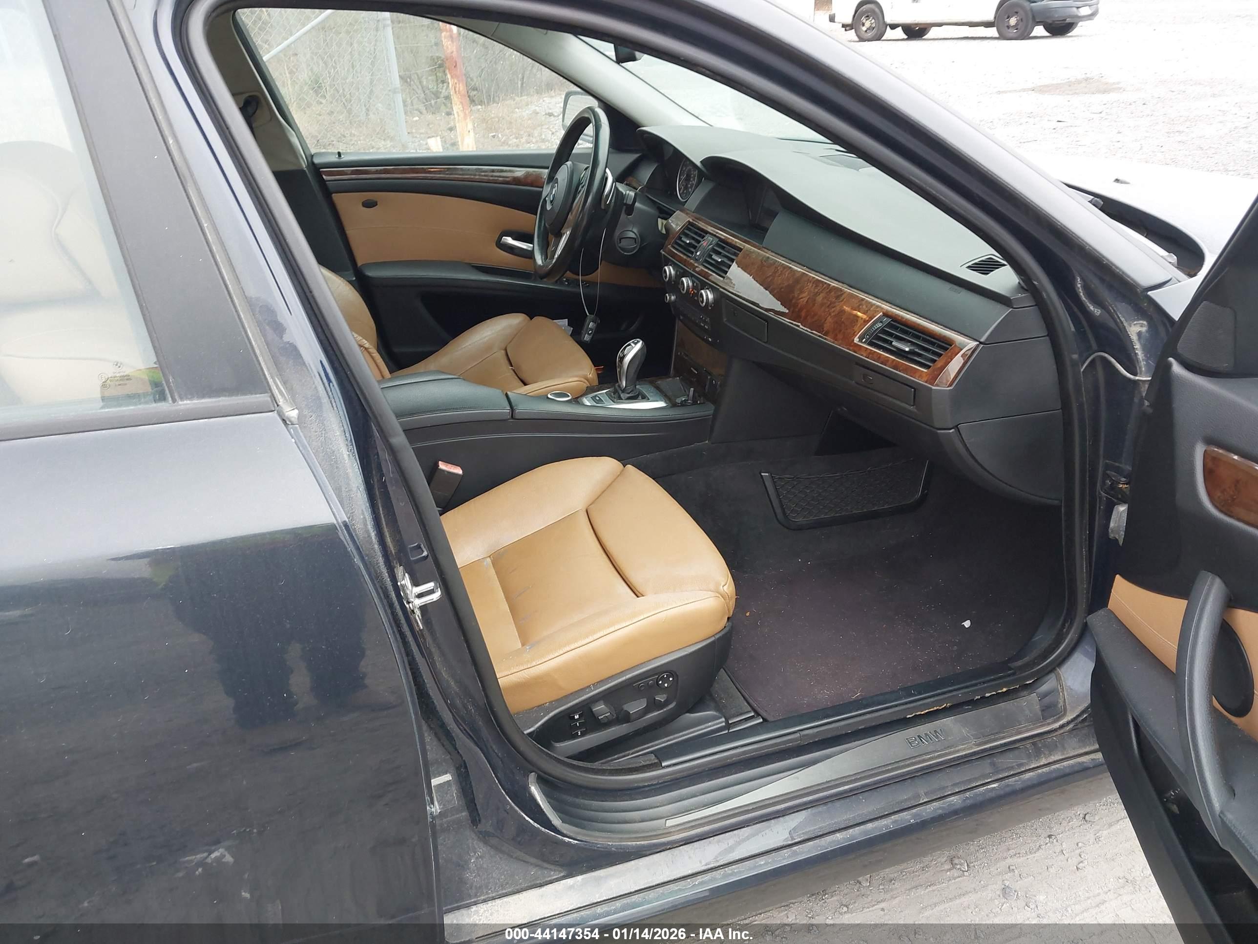 BMW 535I image 5