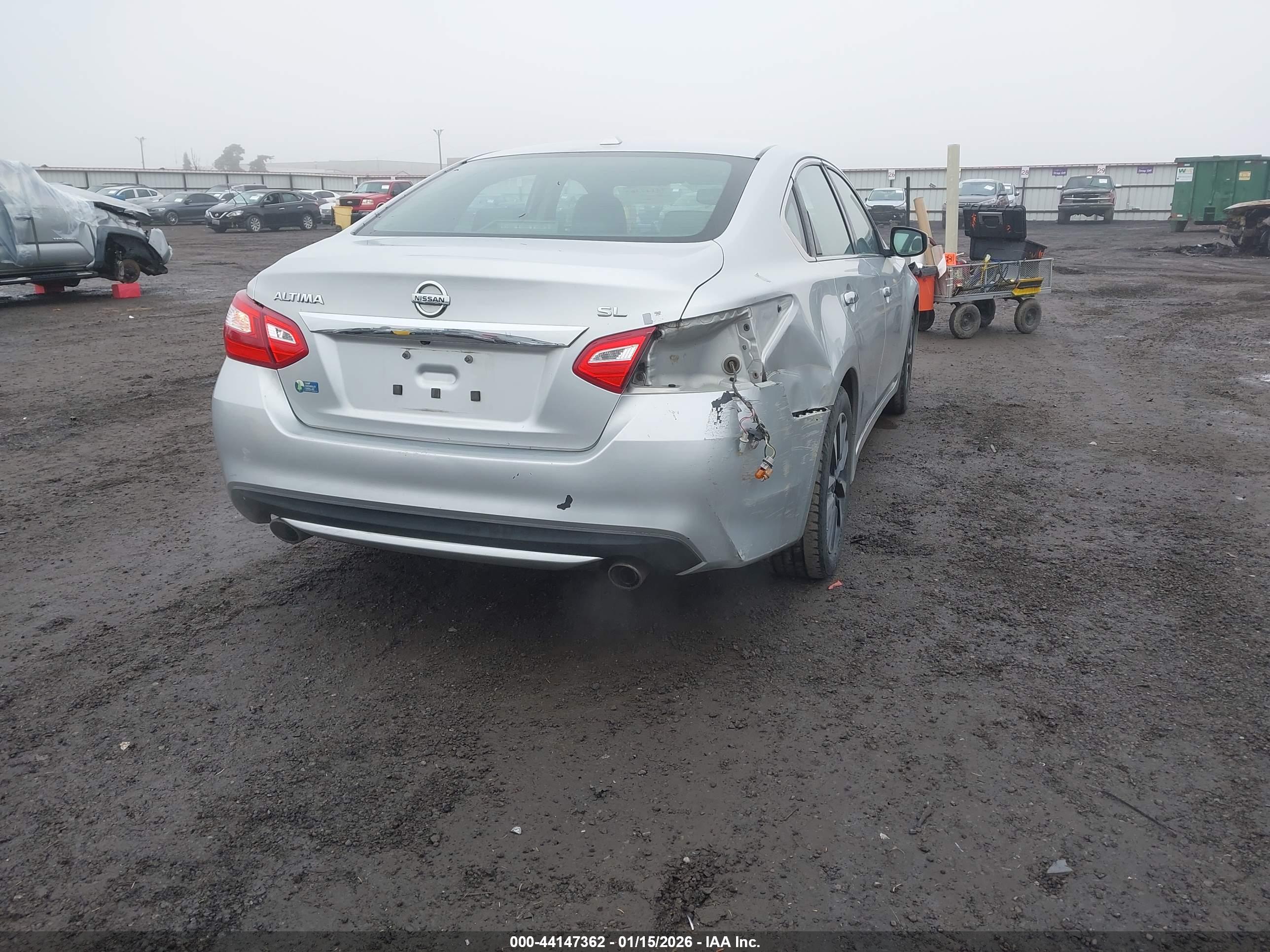 NISSAN ALTIMA image 4